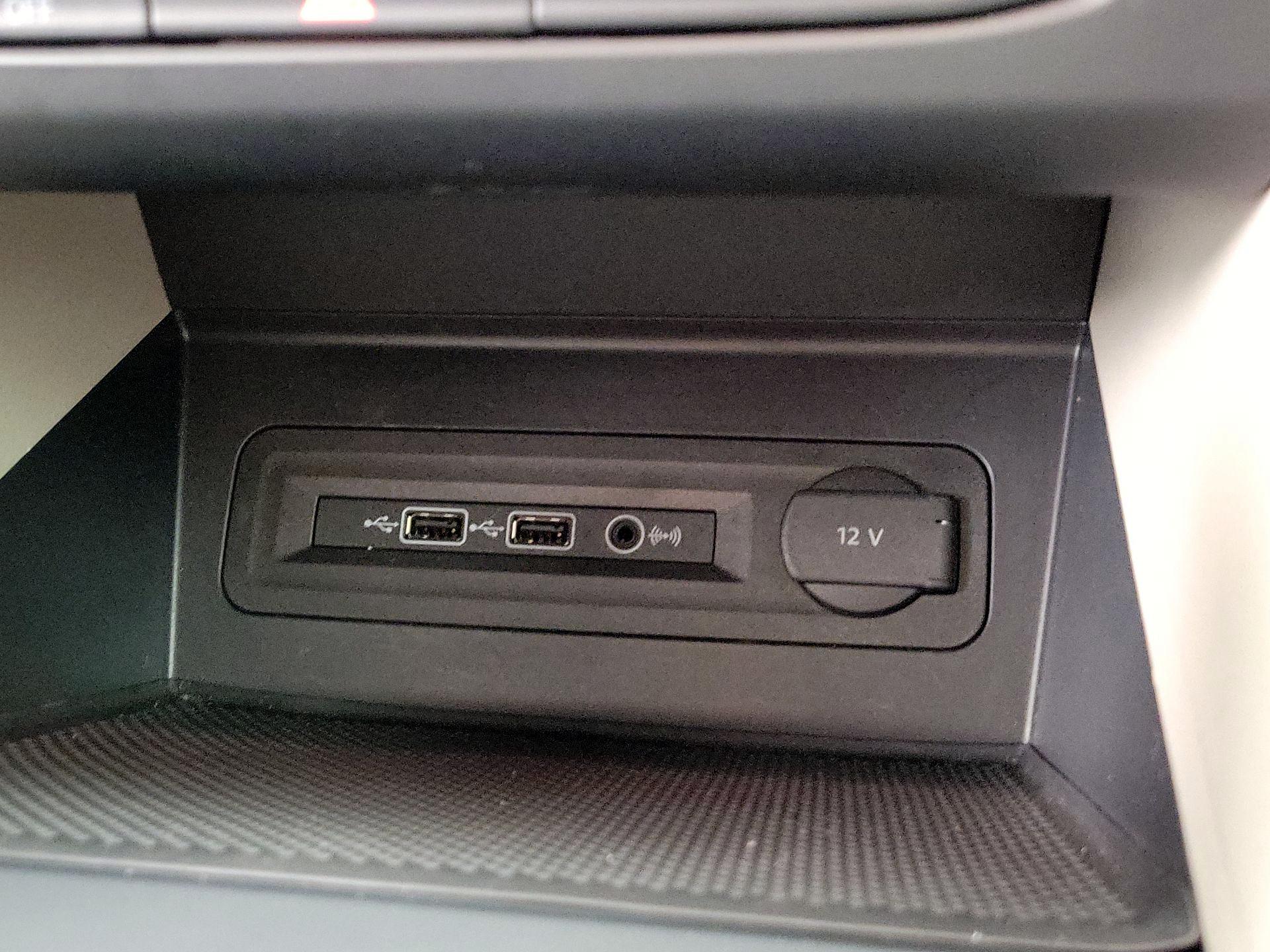 Thumbnail: 2020 Volkswagen Atlas - 18