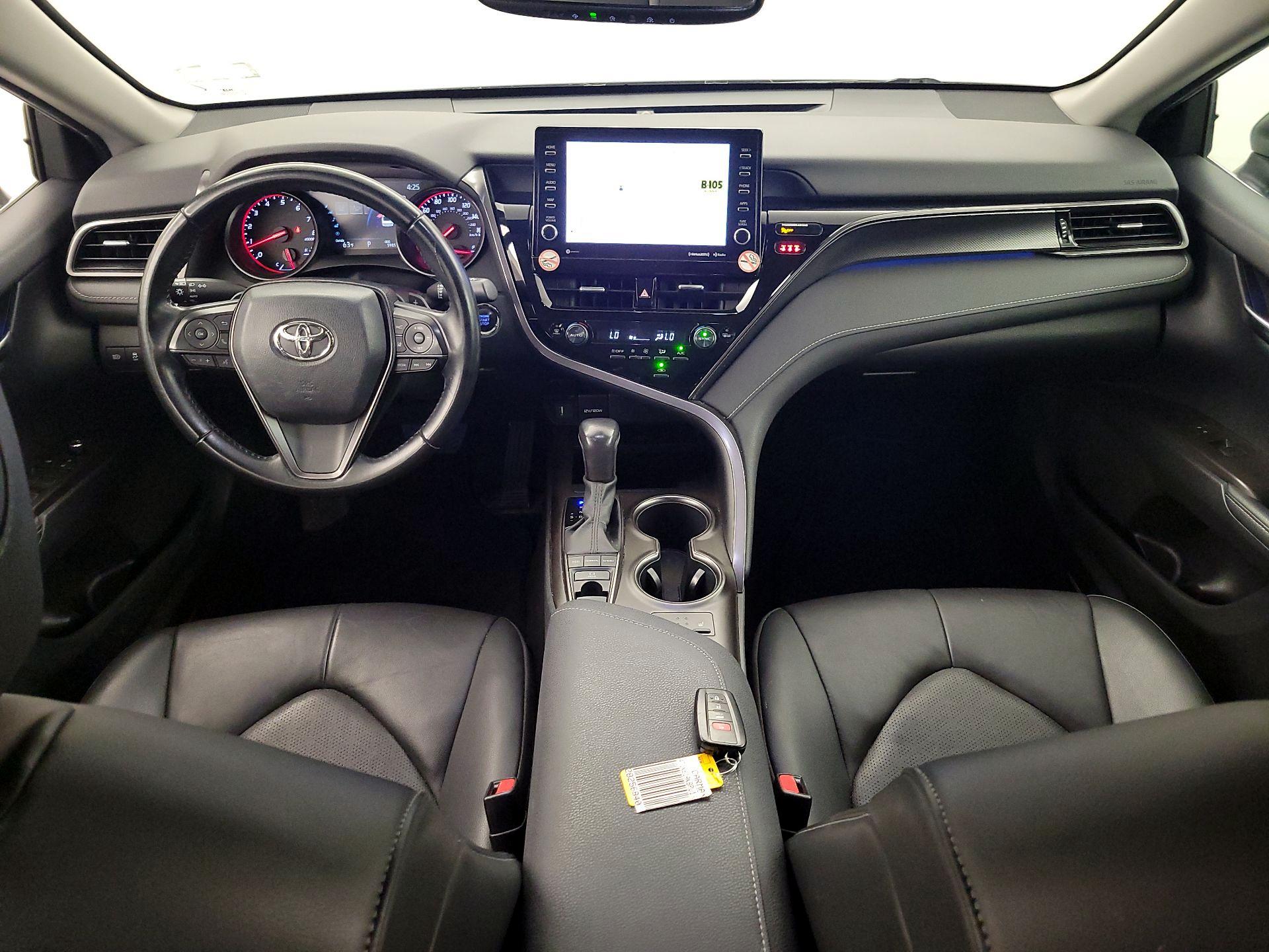 Thumbnail: 2023 Toyota Camry - 9