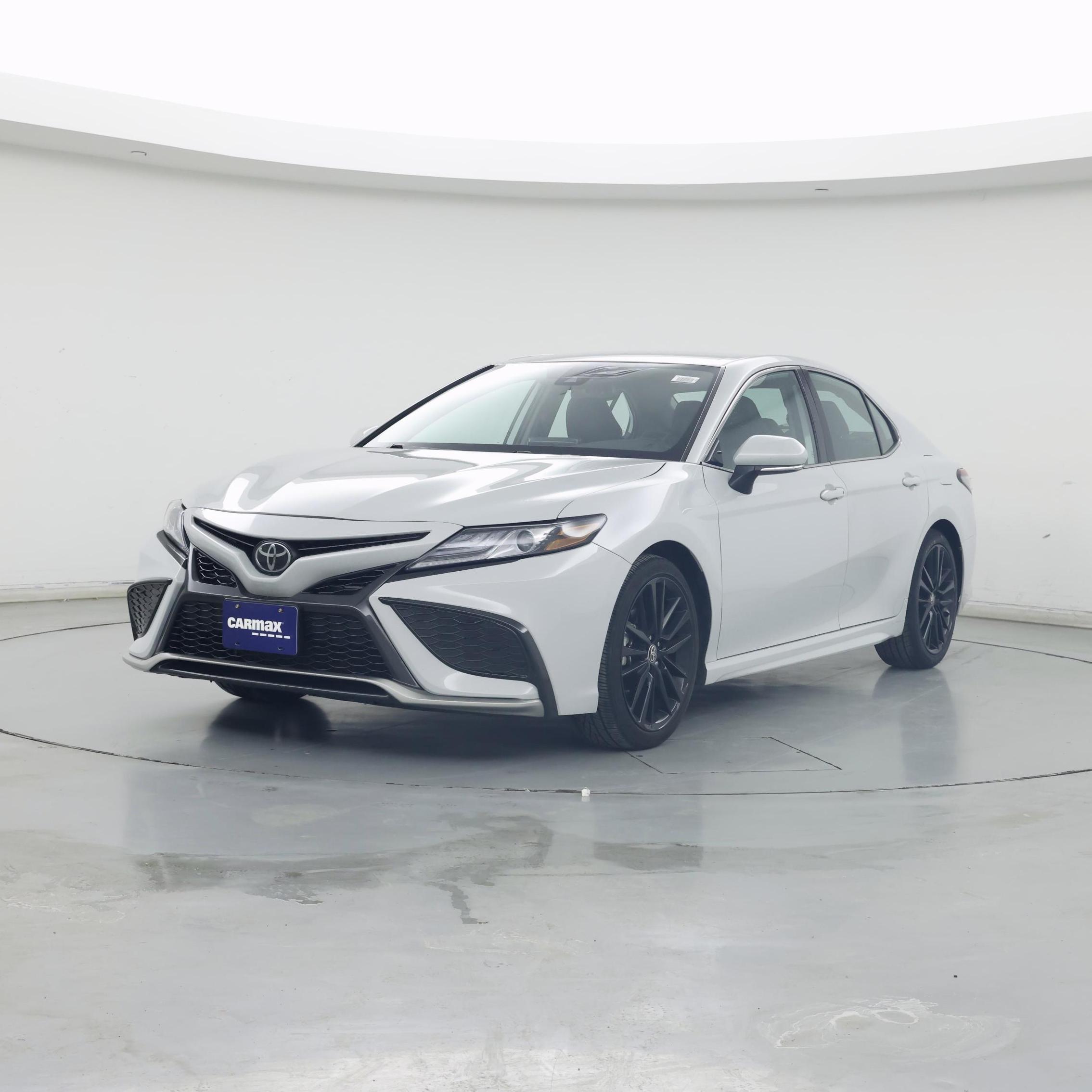 Thumbnail: 2023 Toyota Camry - 4