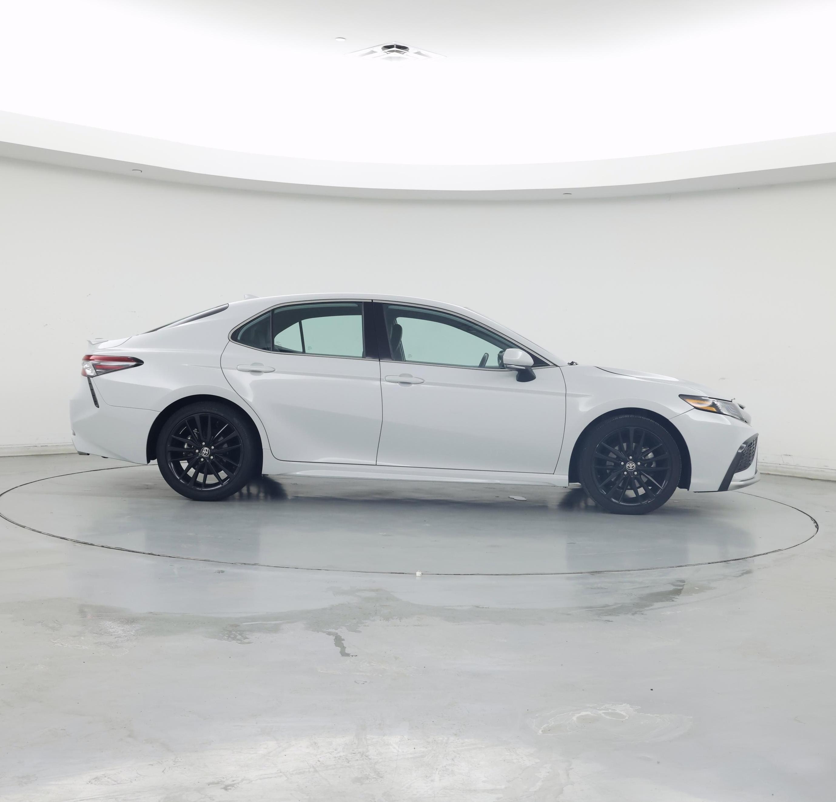 Thumbnail: 2023 Toyota Camry - 7