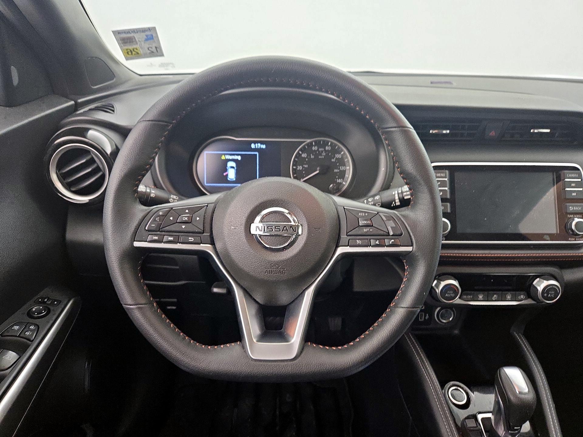 Thumbnail: 2020 Nissan Kicks - 10