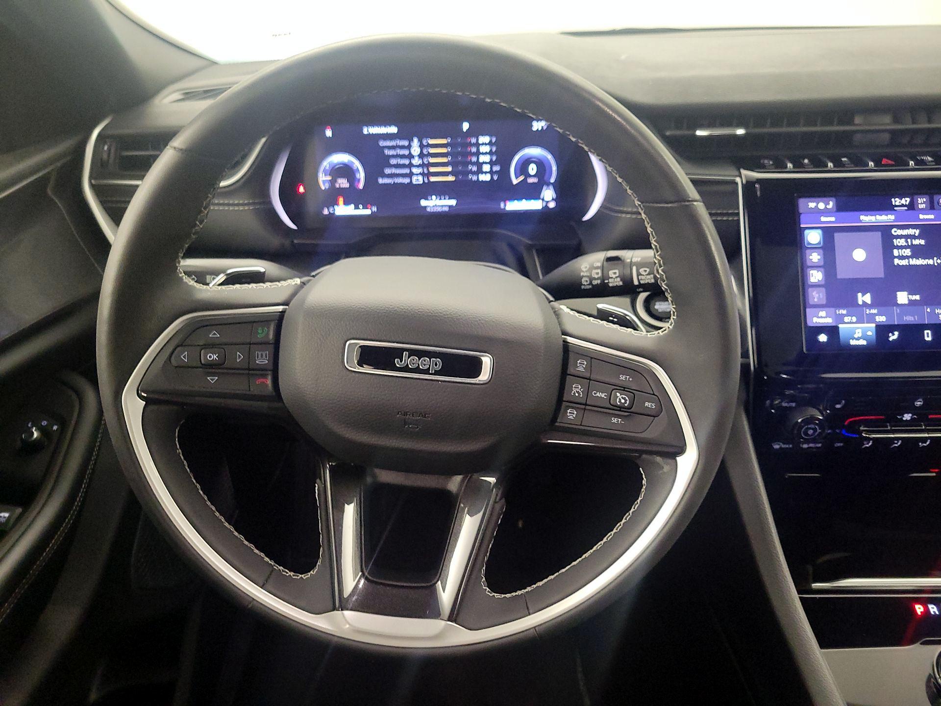 Thumbnail: 2023 Jeep Grand Cherokee - 10