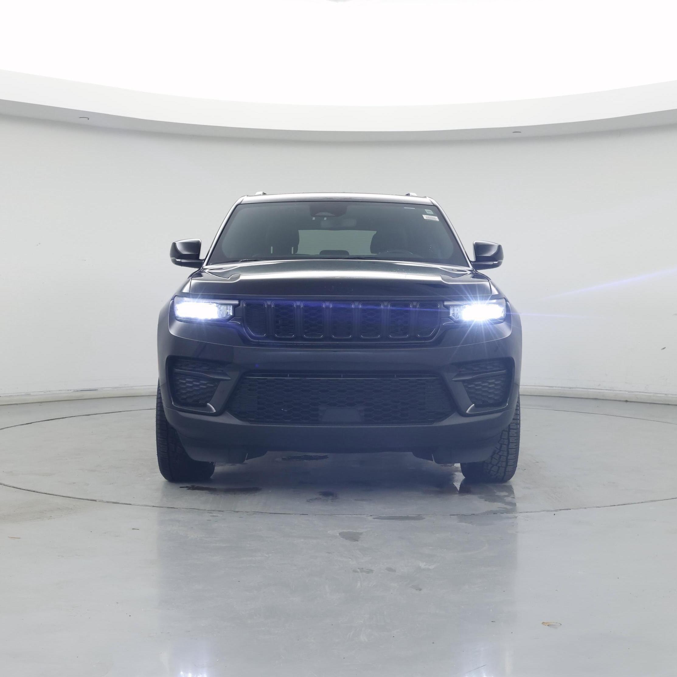 Thumbnail: 2023 Jeep Grand Cherokee - 5