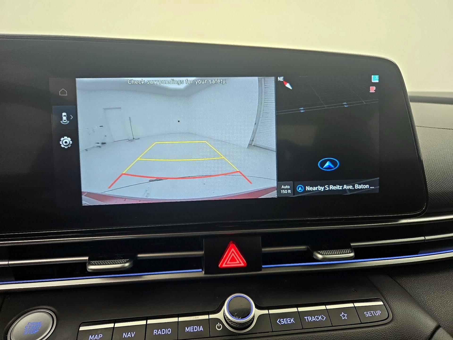 Thumbnail: 2024 Hyundai Elantra - 15