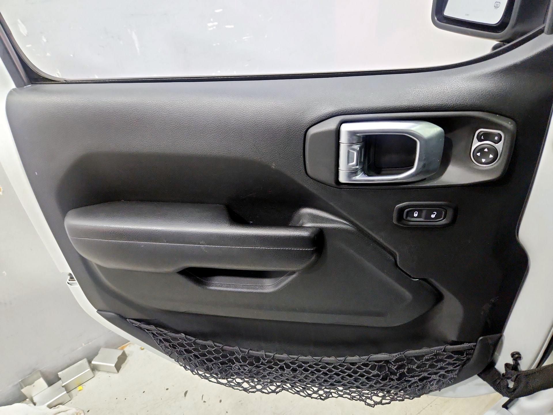 Thumbnail: 2021 Jeep Wrangler - 12