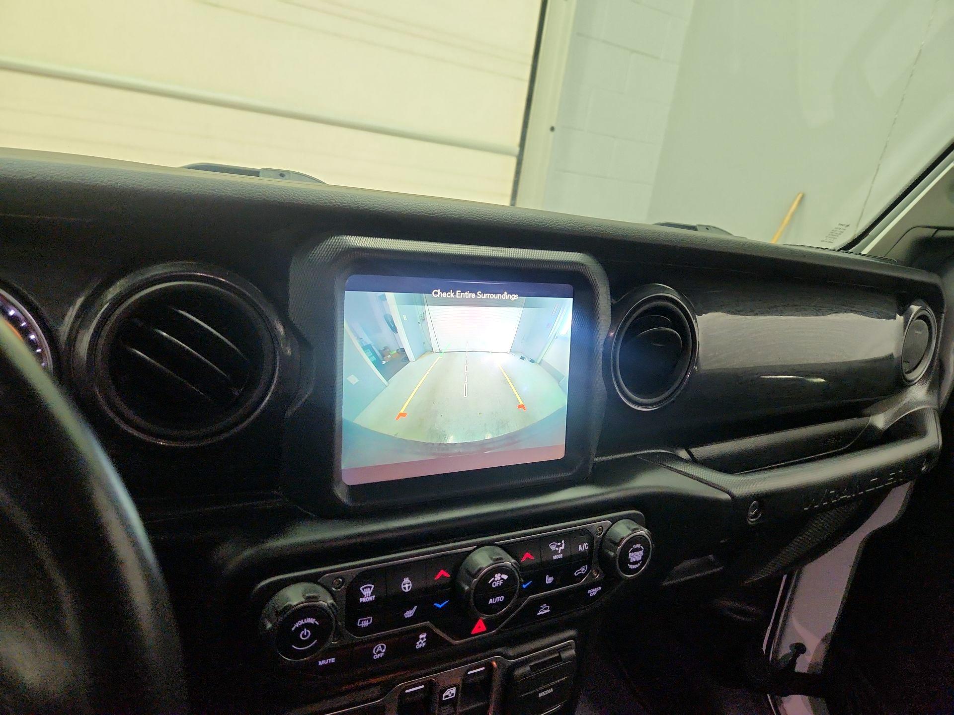 Thumbnail: 2021 Jeep Wrangler - 15