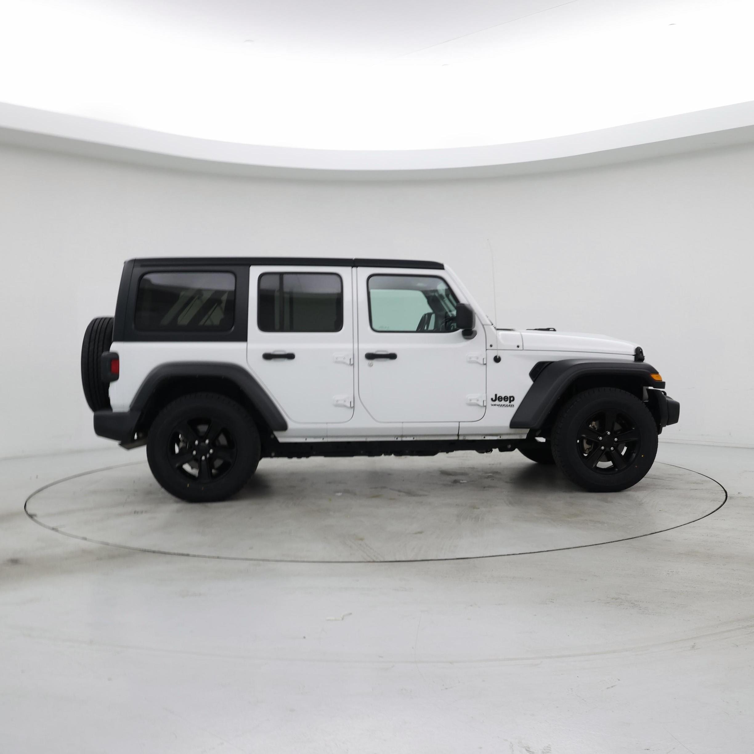 Thumbnail: 2021 Jeep Wrangler - 7