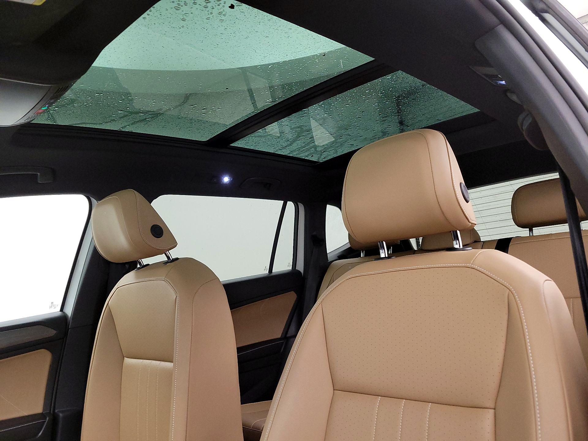 Thumbnail: 2022 Volkswagen Tiguan - 20