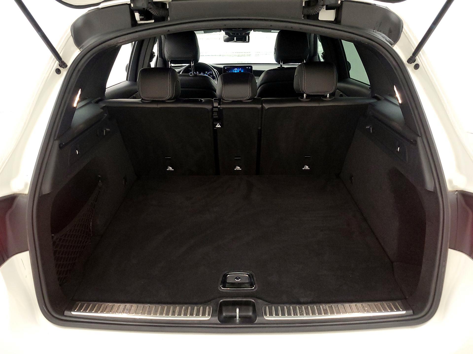 Thumbnail: 2022 Mercedes-Benz GLC - 19