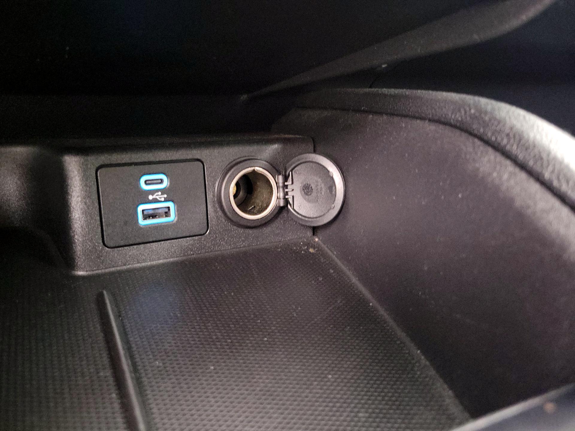 Thumbnail: 2022 Ford Escape - 18