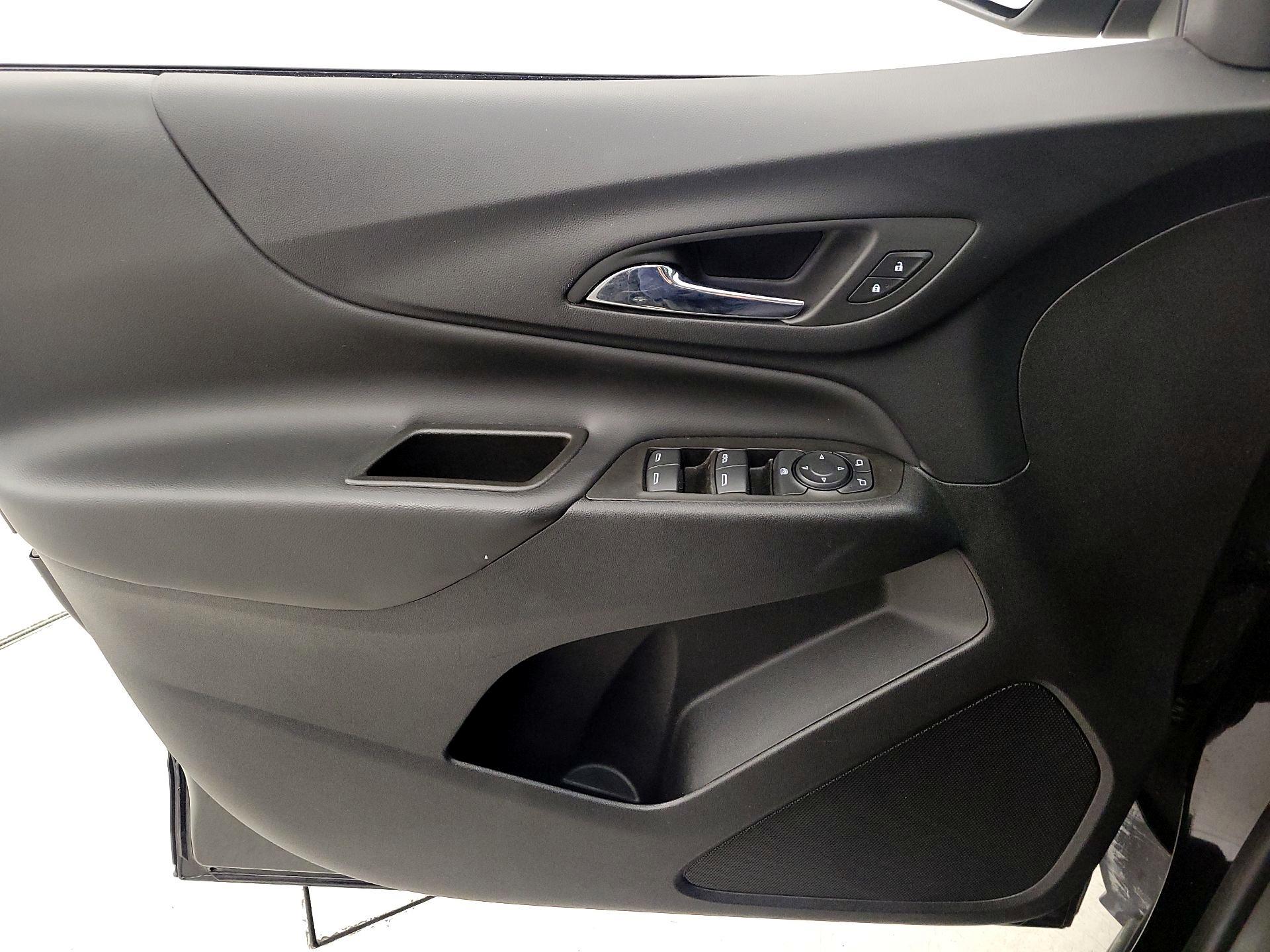 Thumbnail: 2023 Chevrolet Equinox - 12