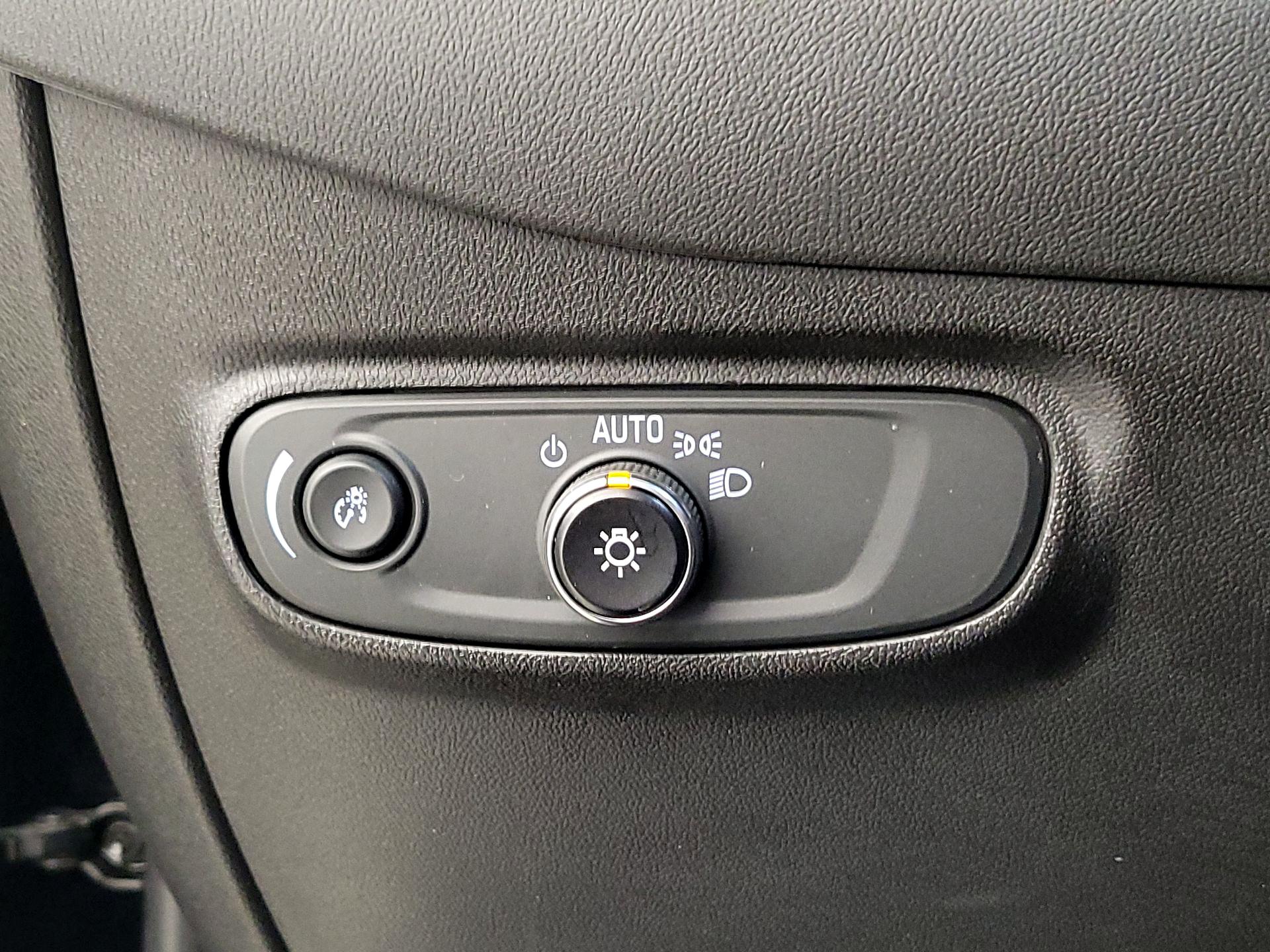 Thumbnail: 2023 Chevrolet Equinox - 13