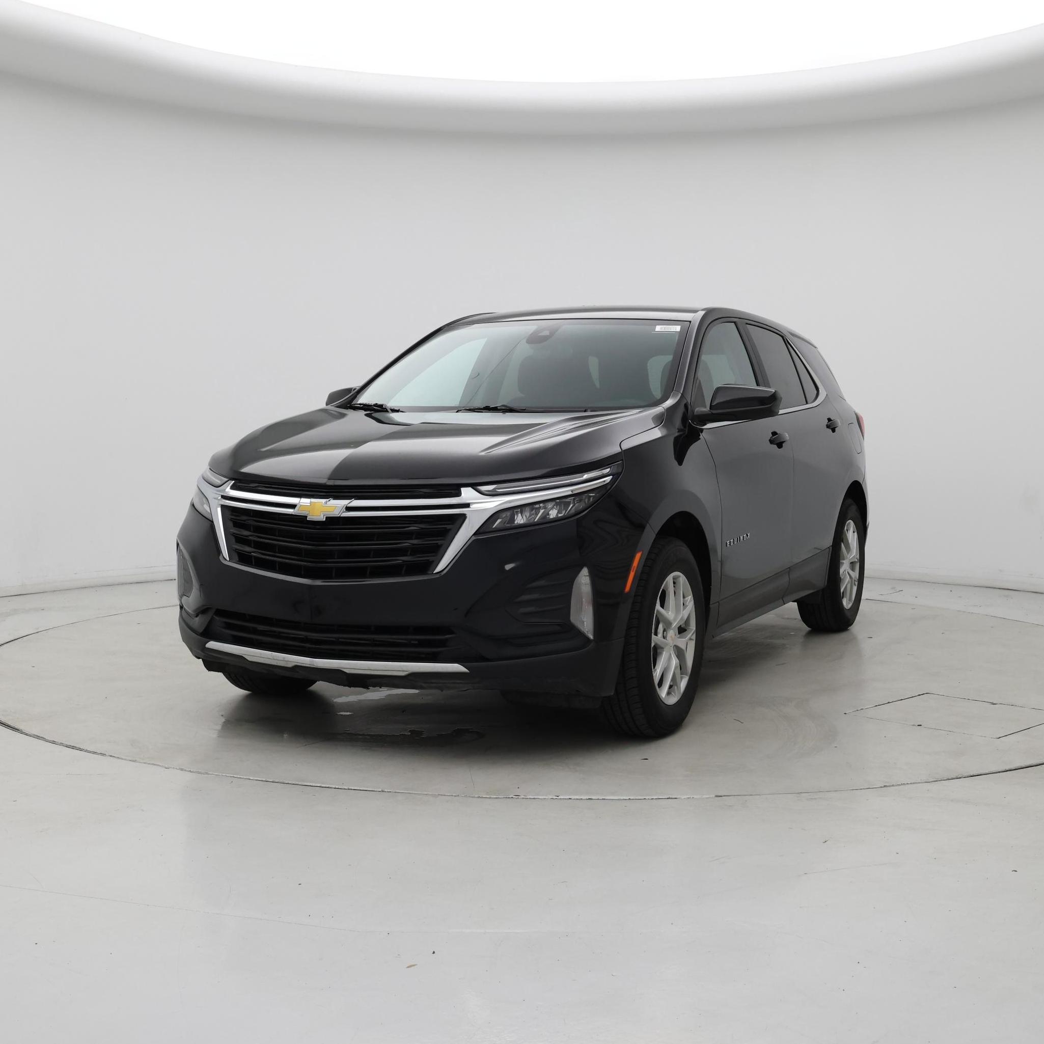 Thumbnail: 2023 Chevrolet Equinox - 4