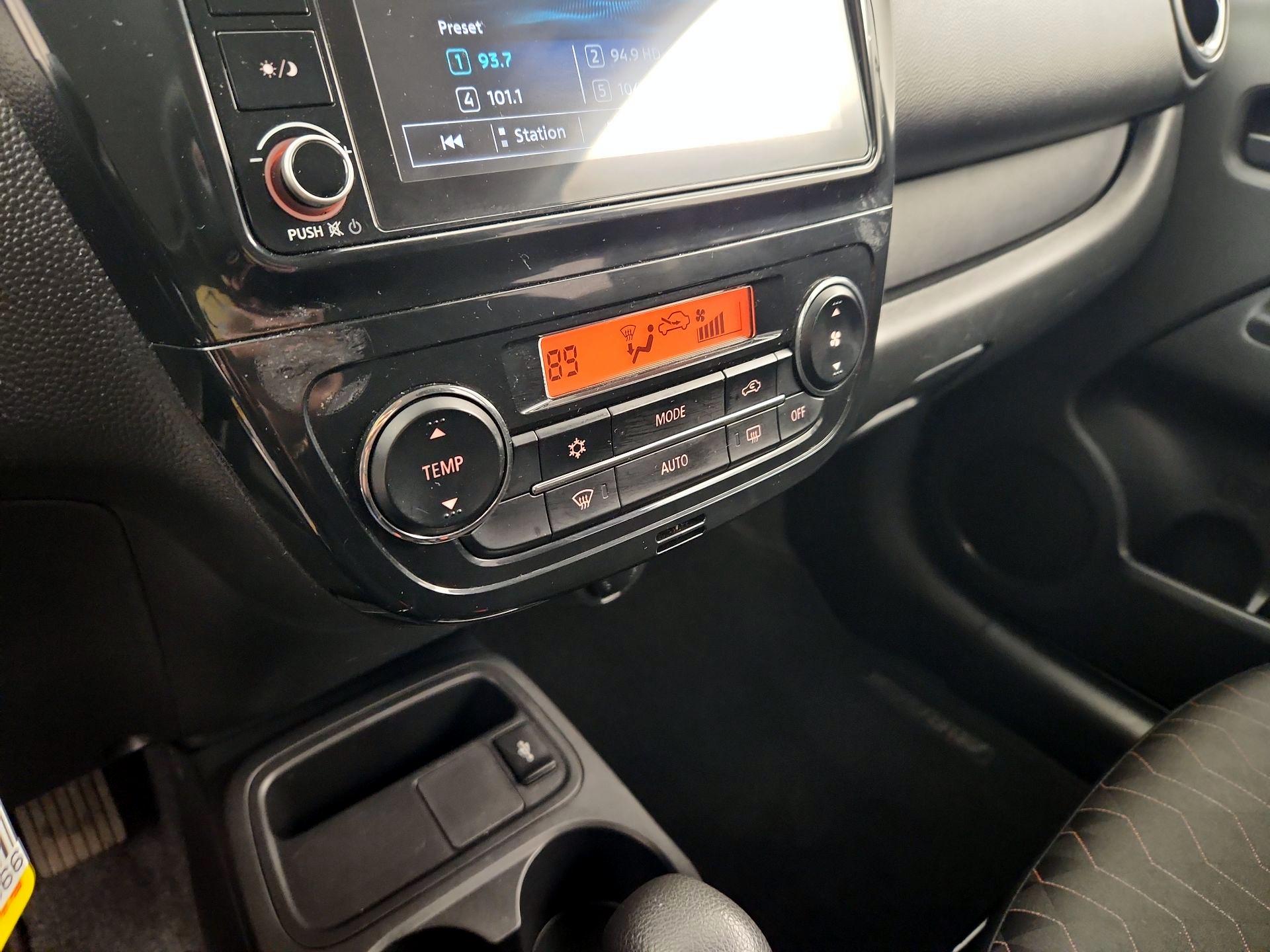 Thumbnail: 2021 Mitsubishi Mirage - 16