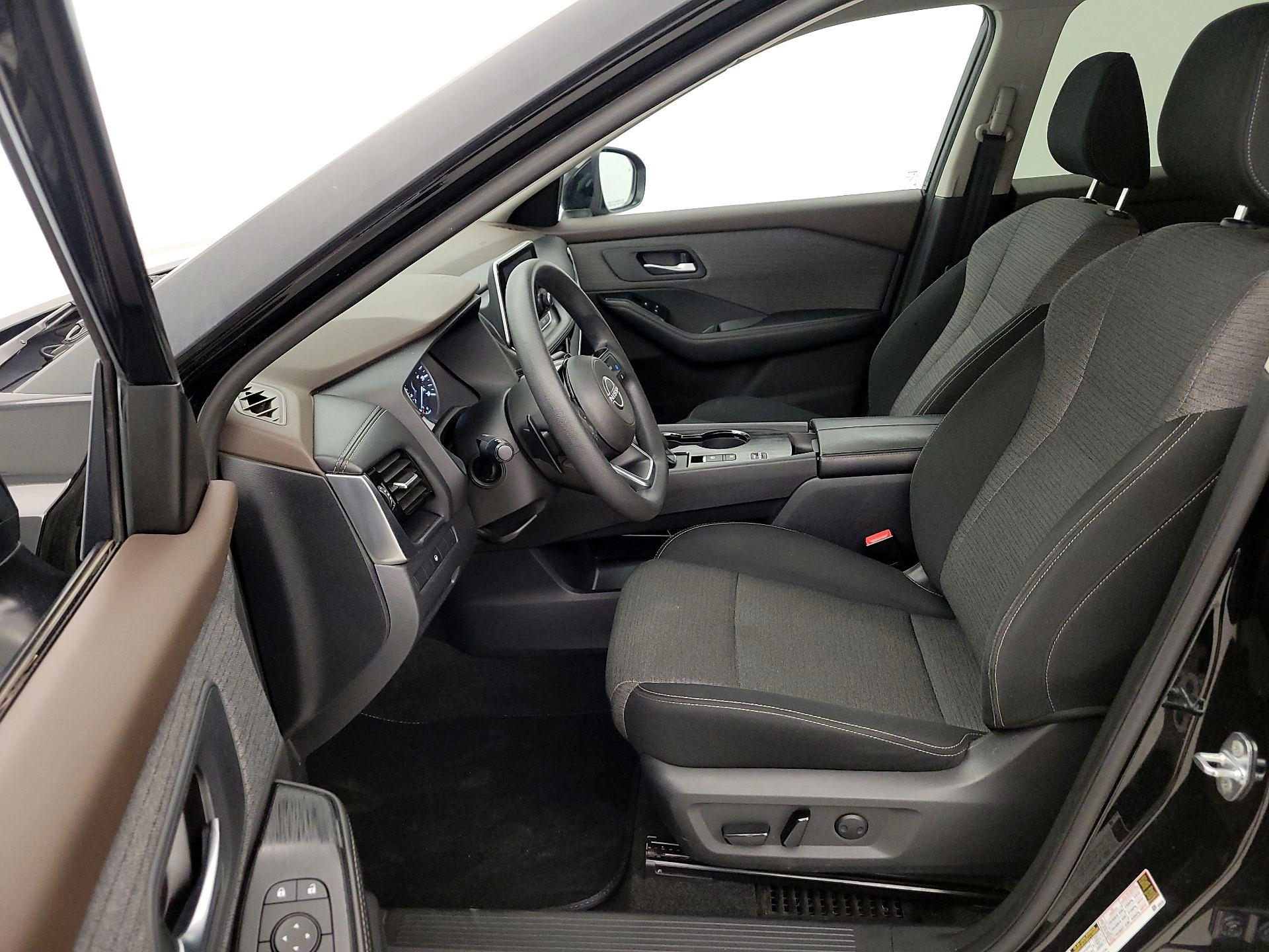 Thumbnail: 2023 Nissan Rogue - 11