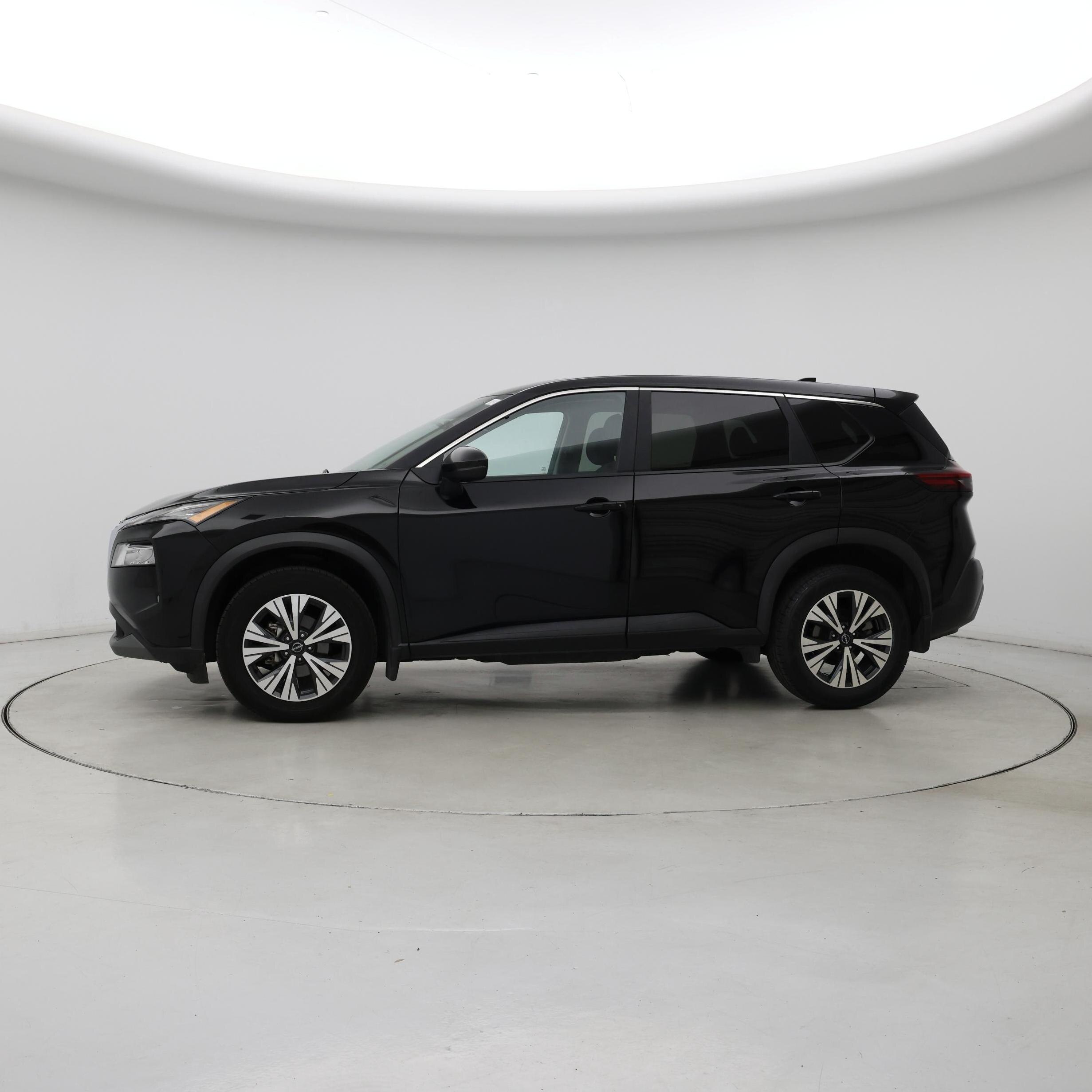 Thumbnail: 2023 Nissan Rogue - 3