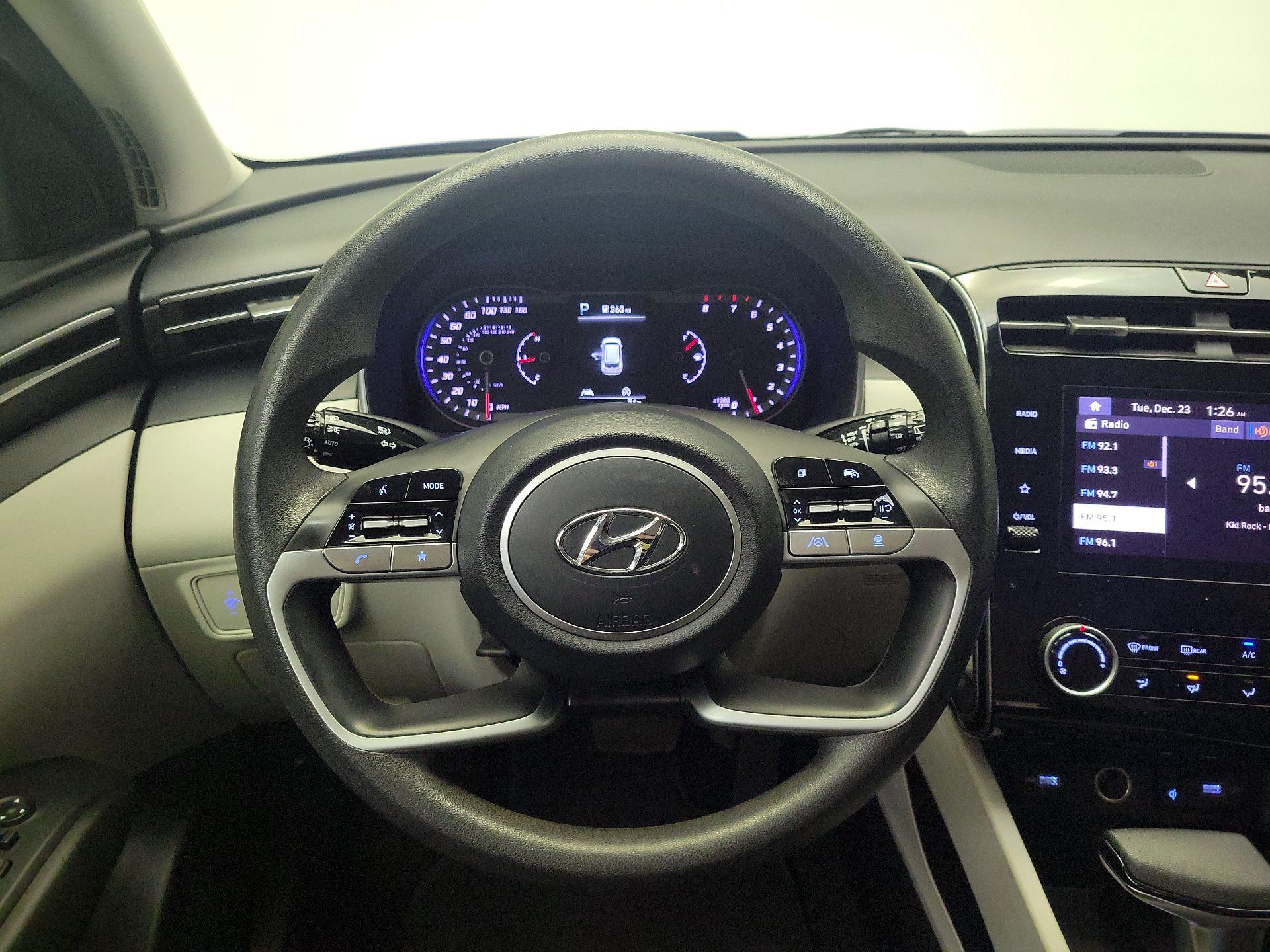 Thumbnail: 2023 Hyundai Tucson - 10