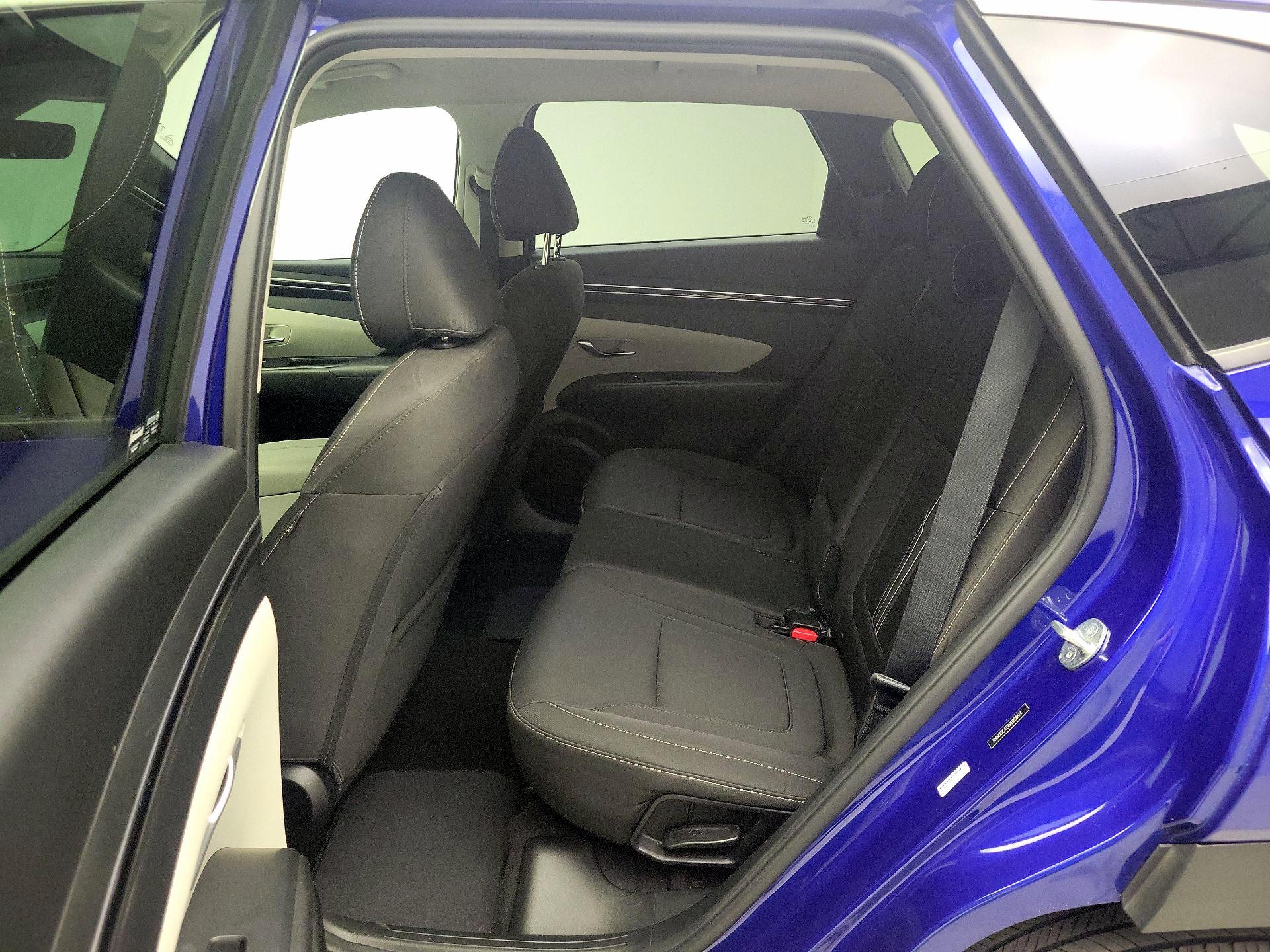 Thumbnail: 2023 Hyundai Tucson - 19