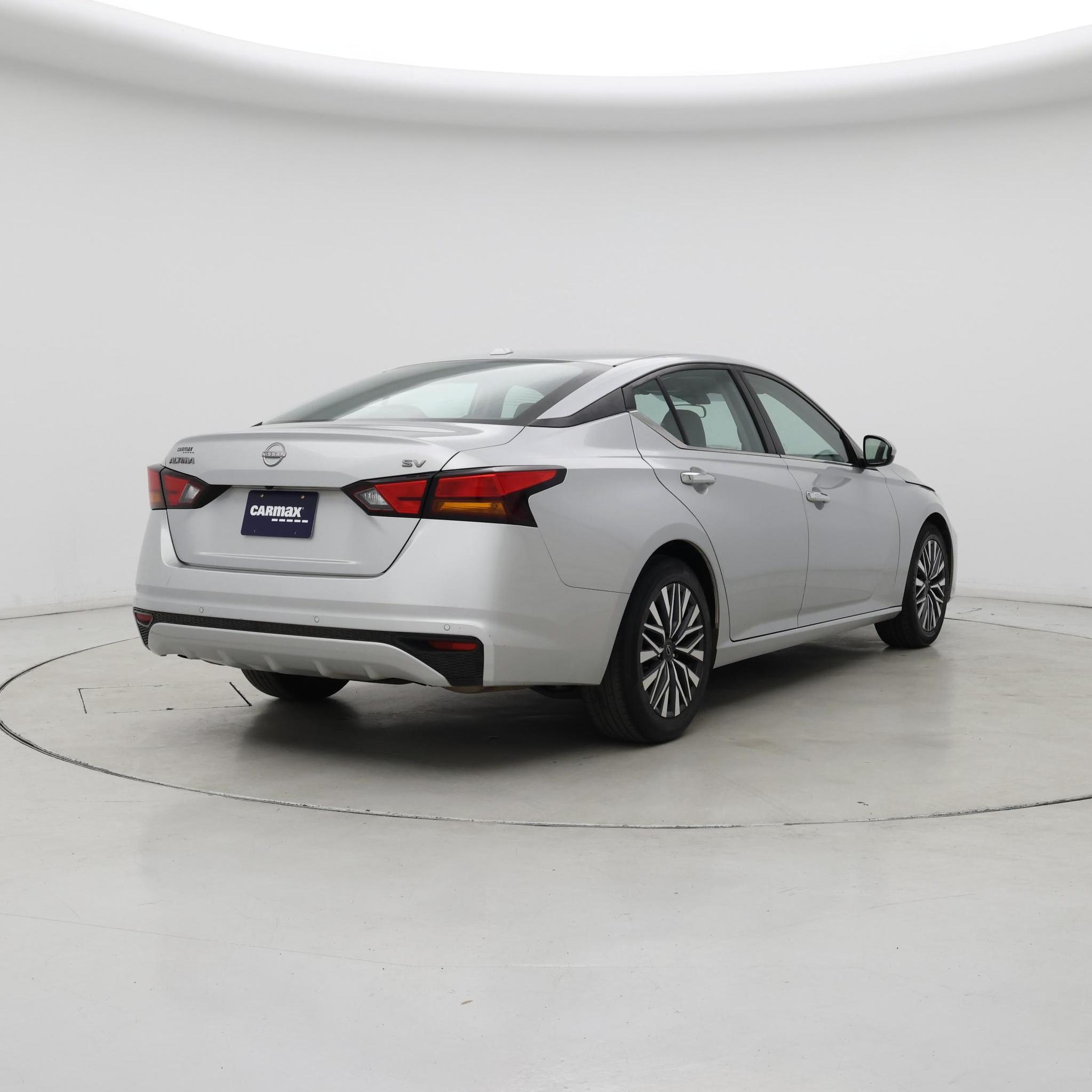 Thumbnail: 2023 Nissan Altima - 8