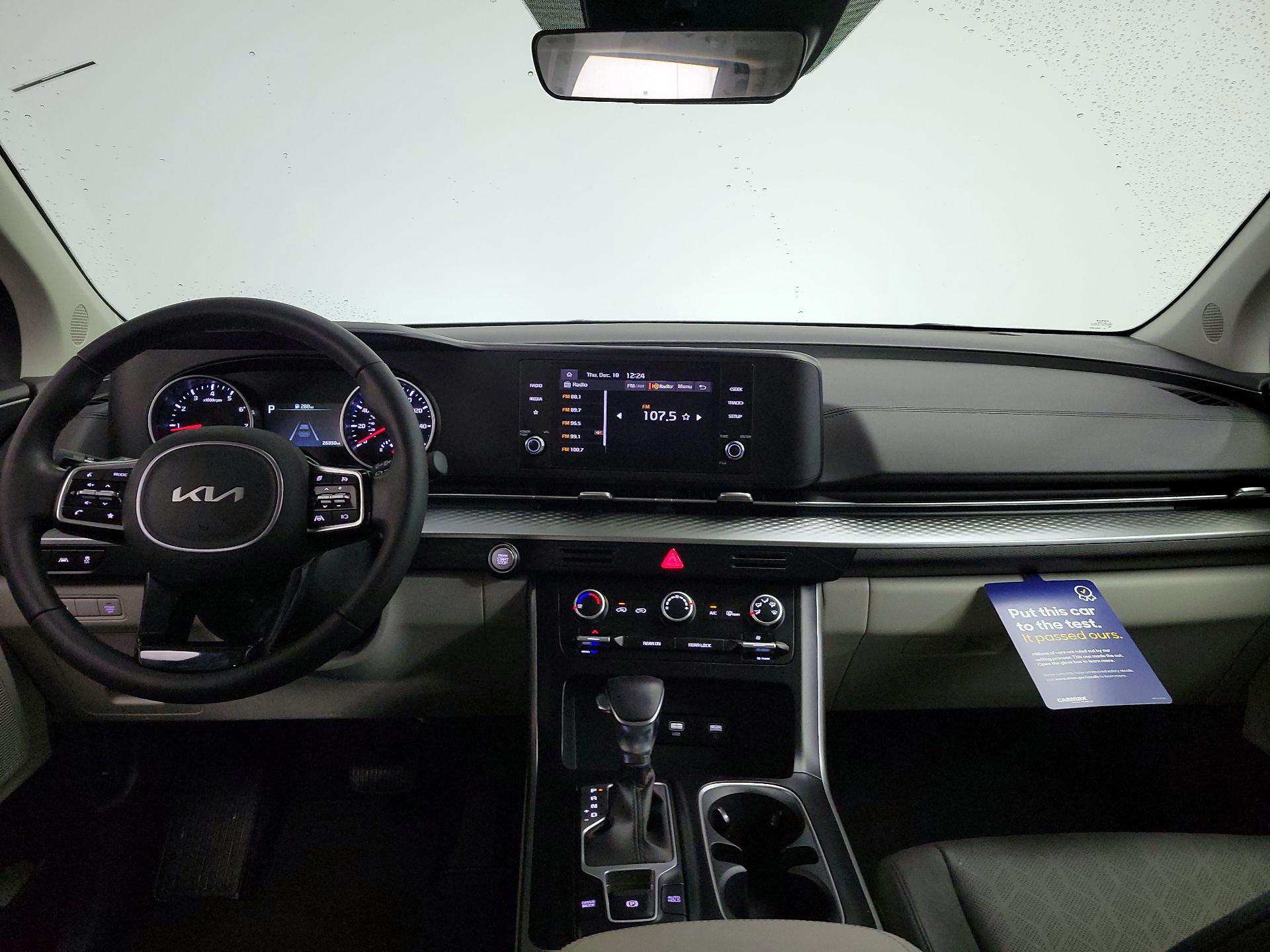 Thumbnail: 2024 Kia Carnival - 9