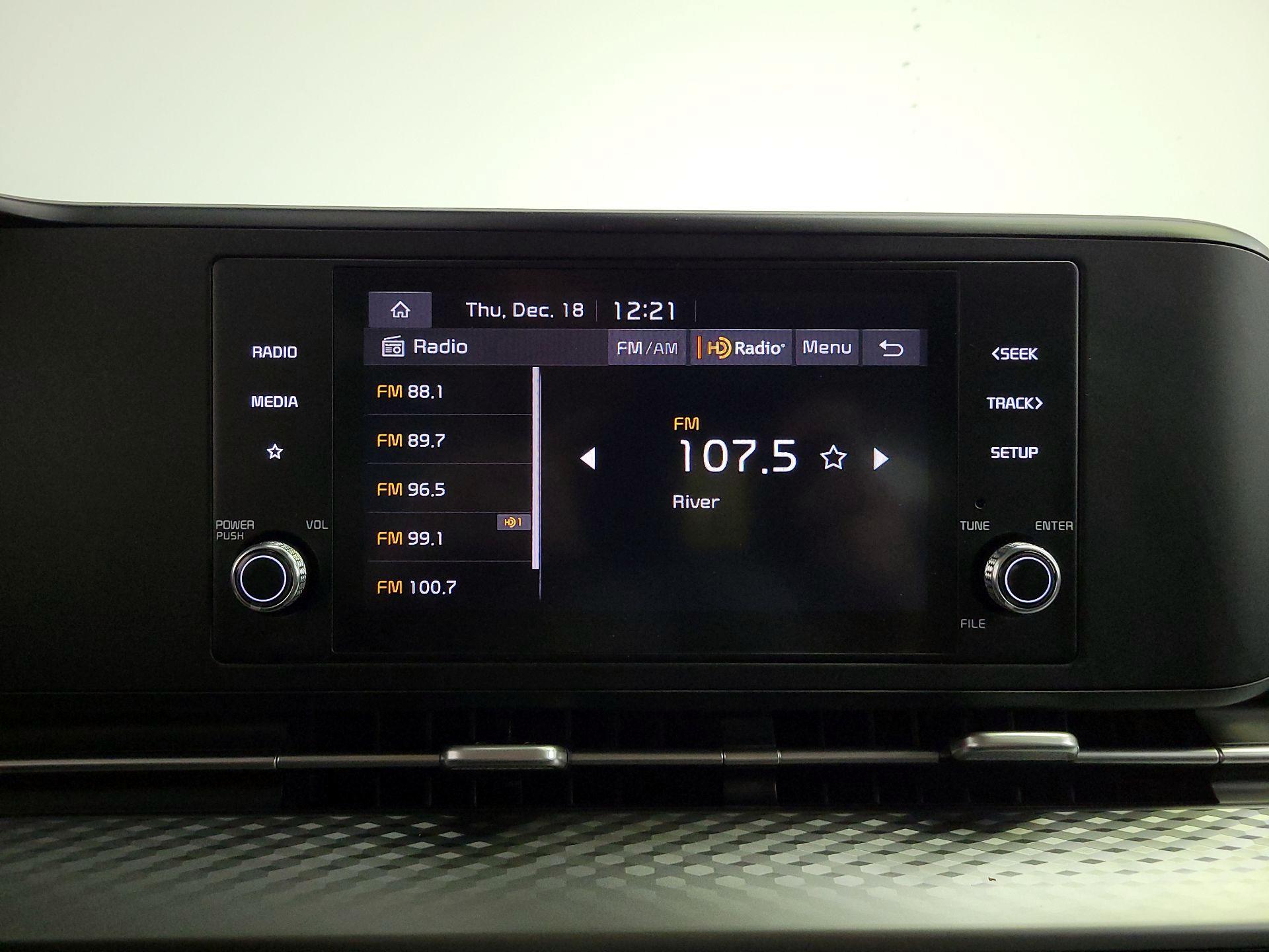 Thumbnail: 2024 Kia Carnival - 15