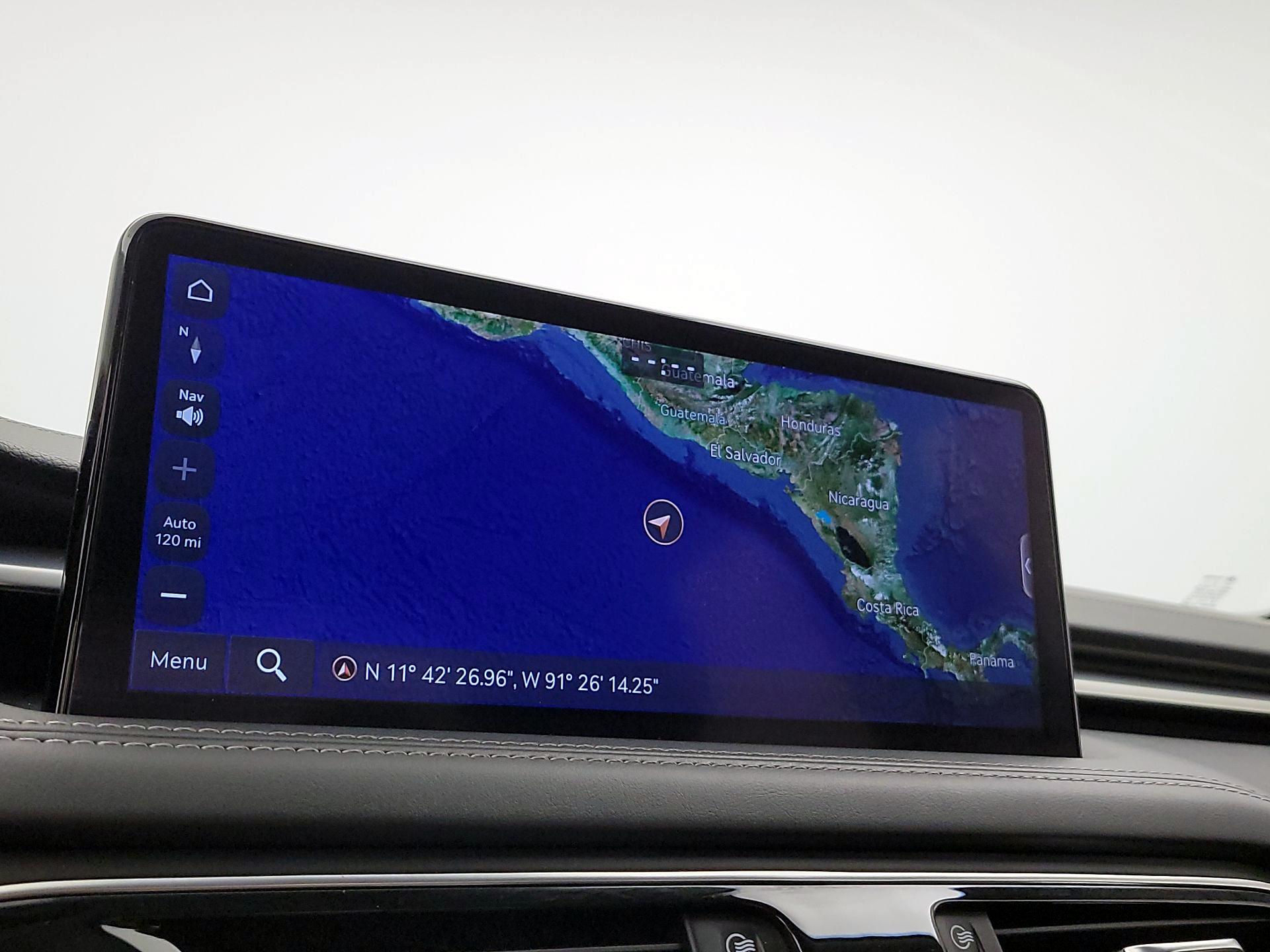 Thumbnail: 2023 Genesis G70 - 14