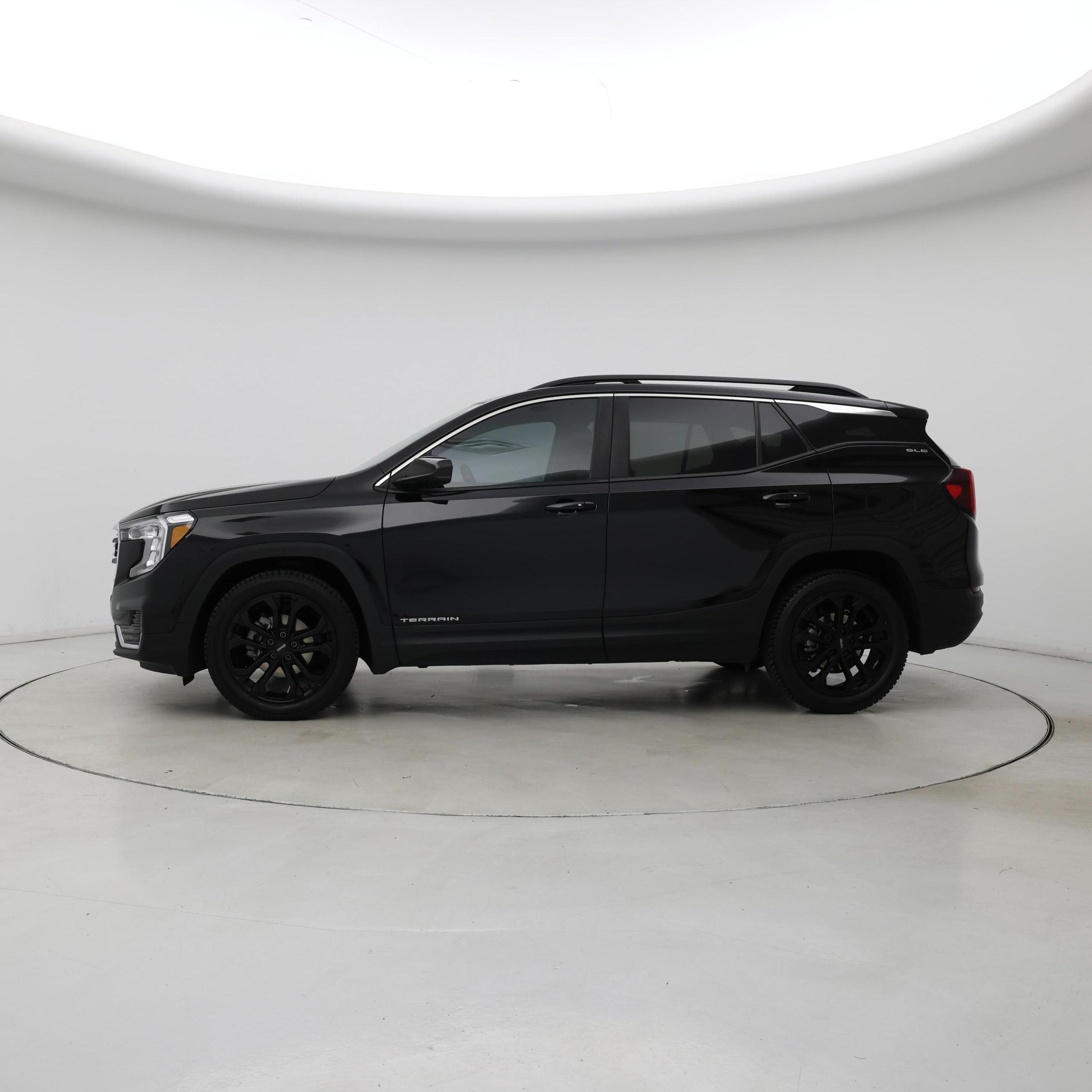 Thumbnail: 2022 GMC Terrain - 3