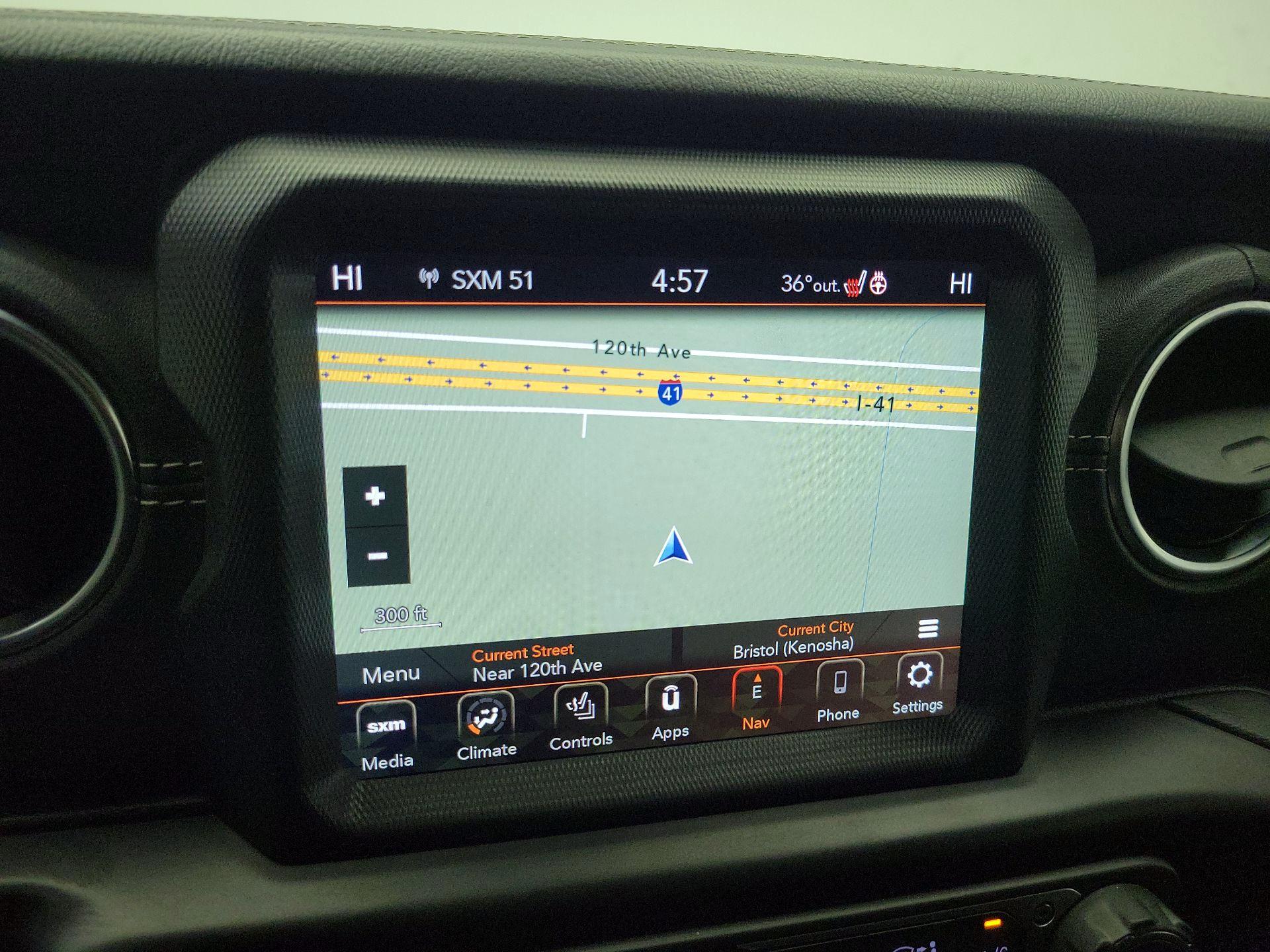 Thumbnail: 2022 Jeep Wrangler - 14