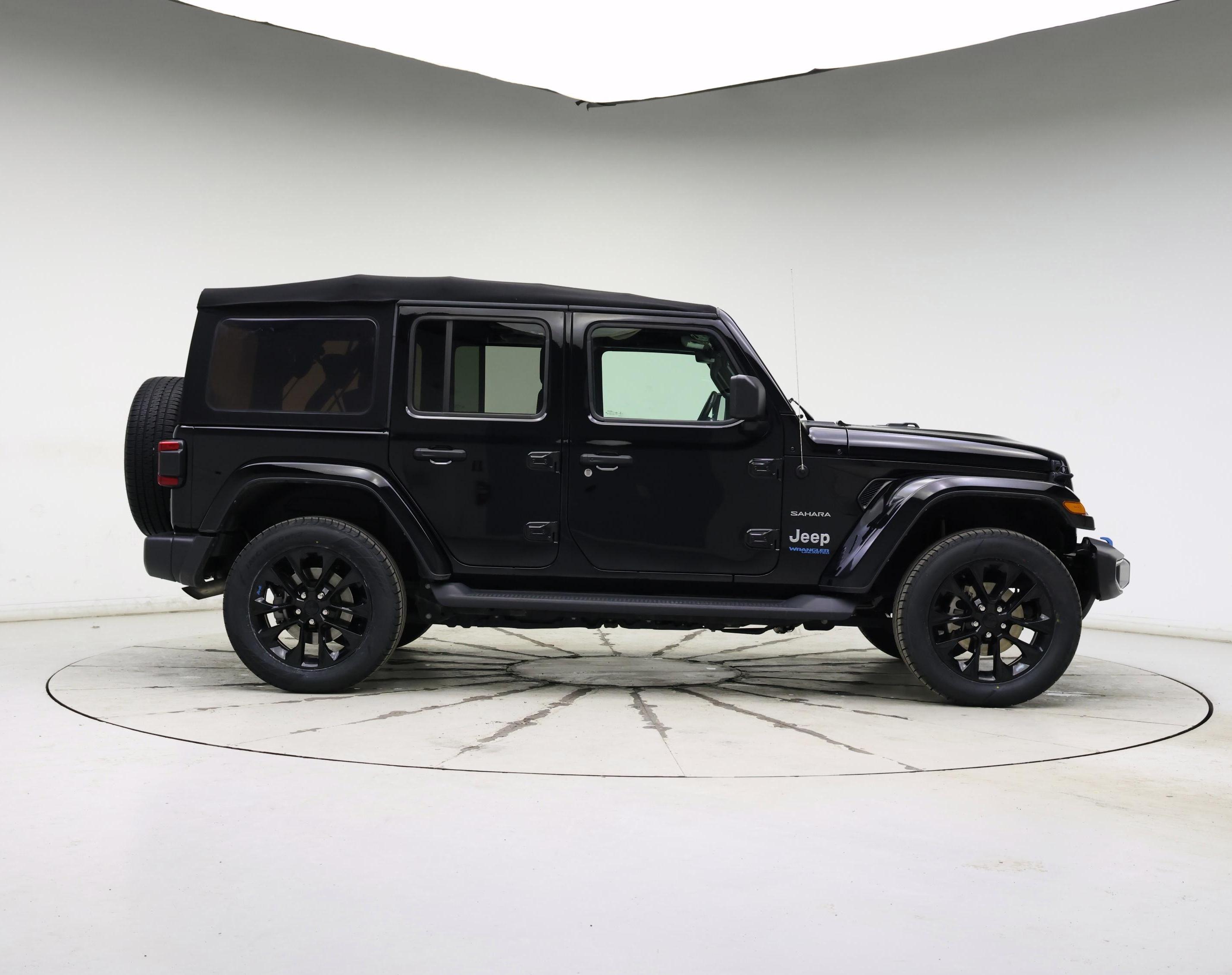 Thumbnail: 2022 Jeep Wrangler - 7