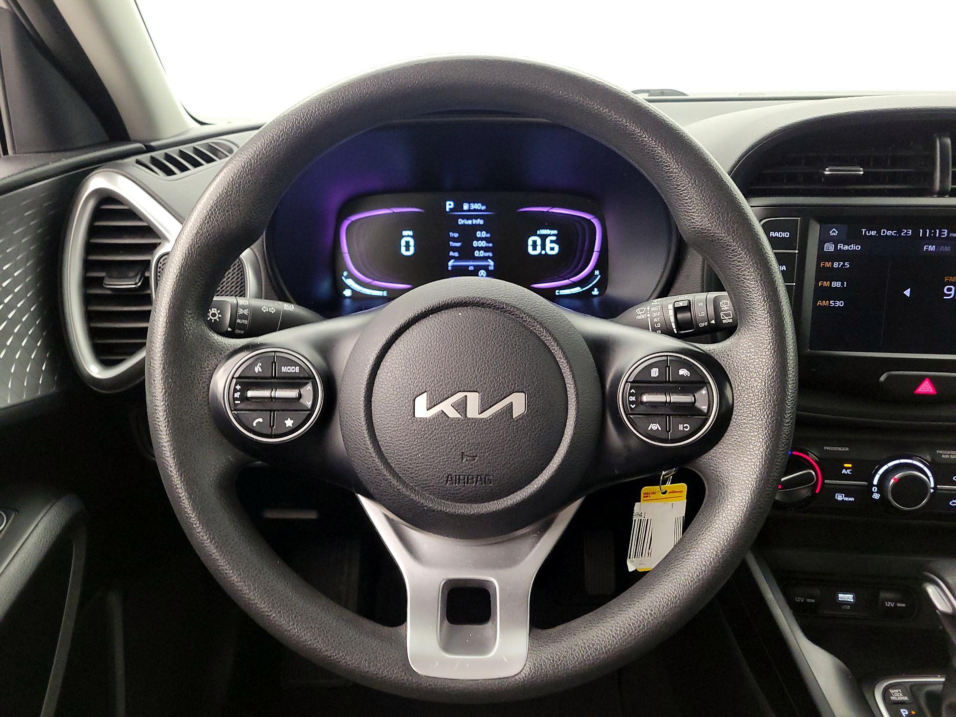 Thumbnail: 2023 Kia Soul - 10