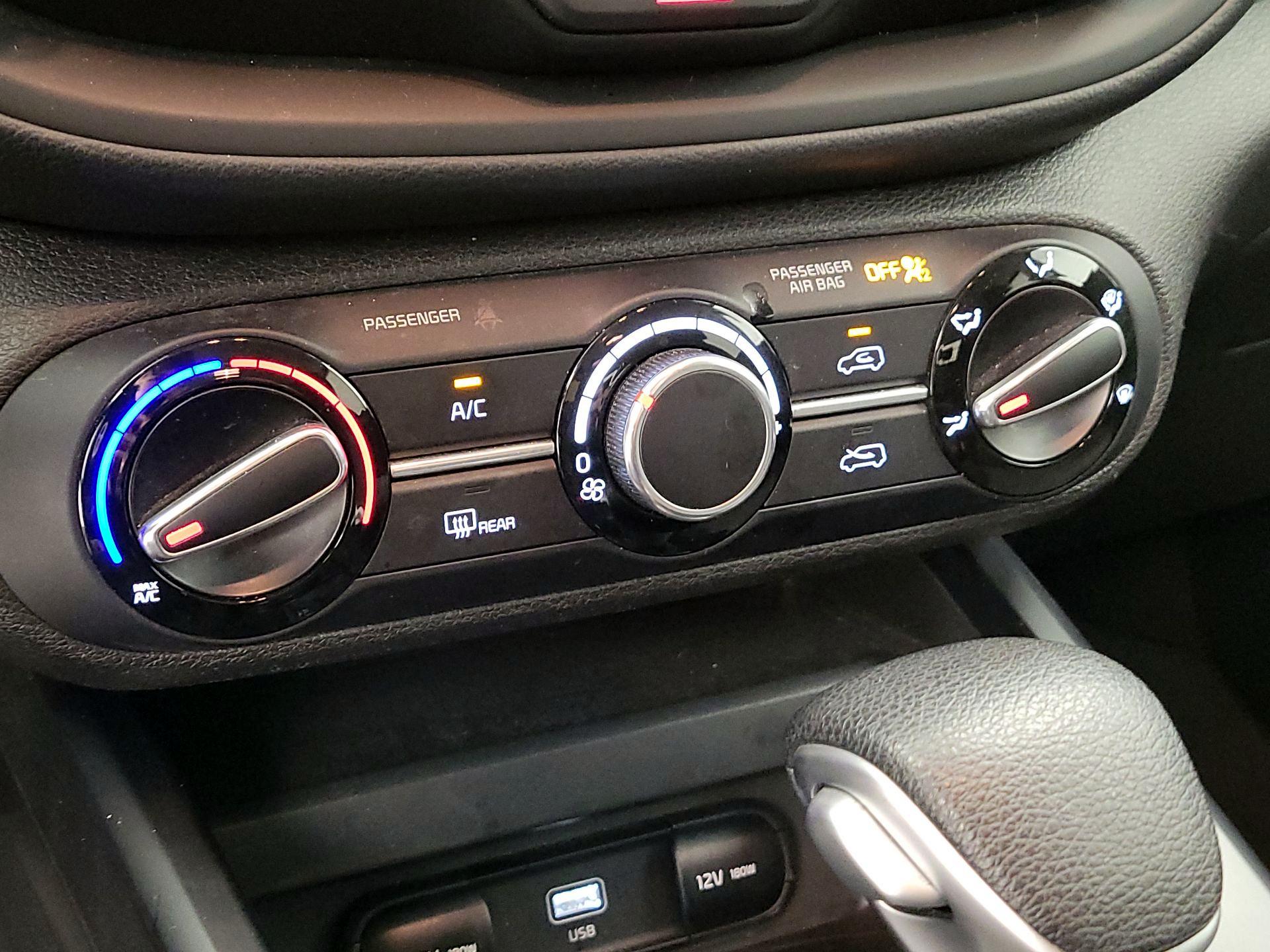 Thumbnail: 2023 Kia Soul - 16