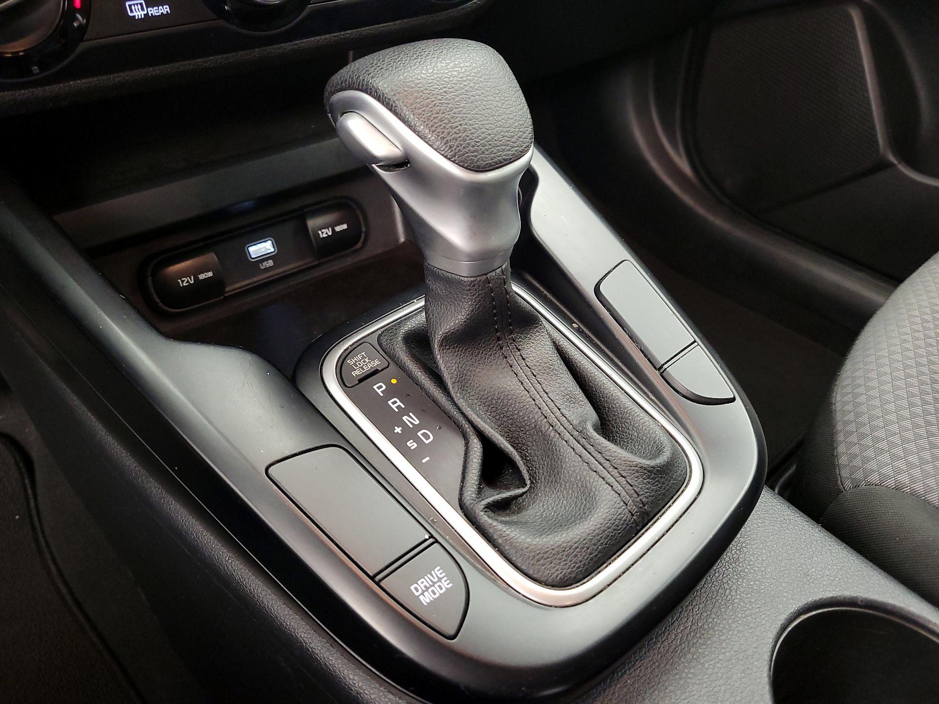 Thumbnail: 2023 Kia Soul - 17