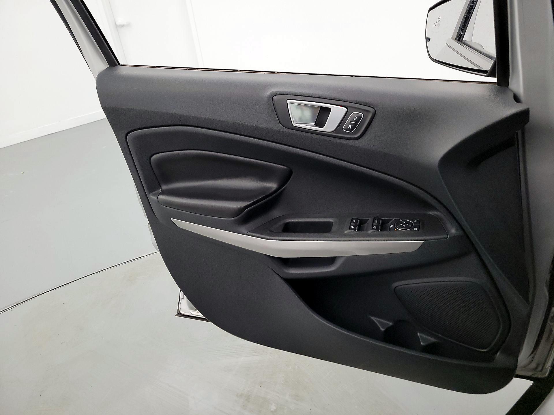 Thumbnail: 2021 Ford EcoSport - 12