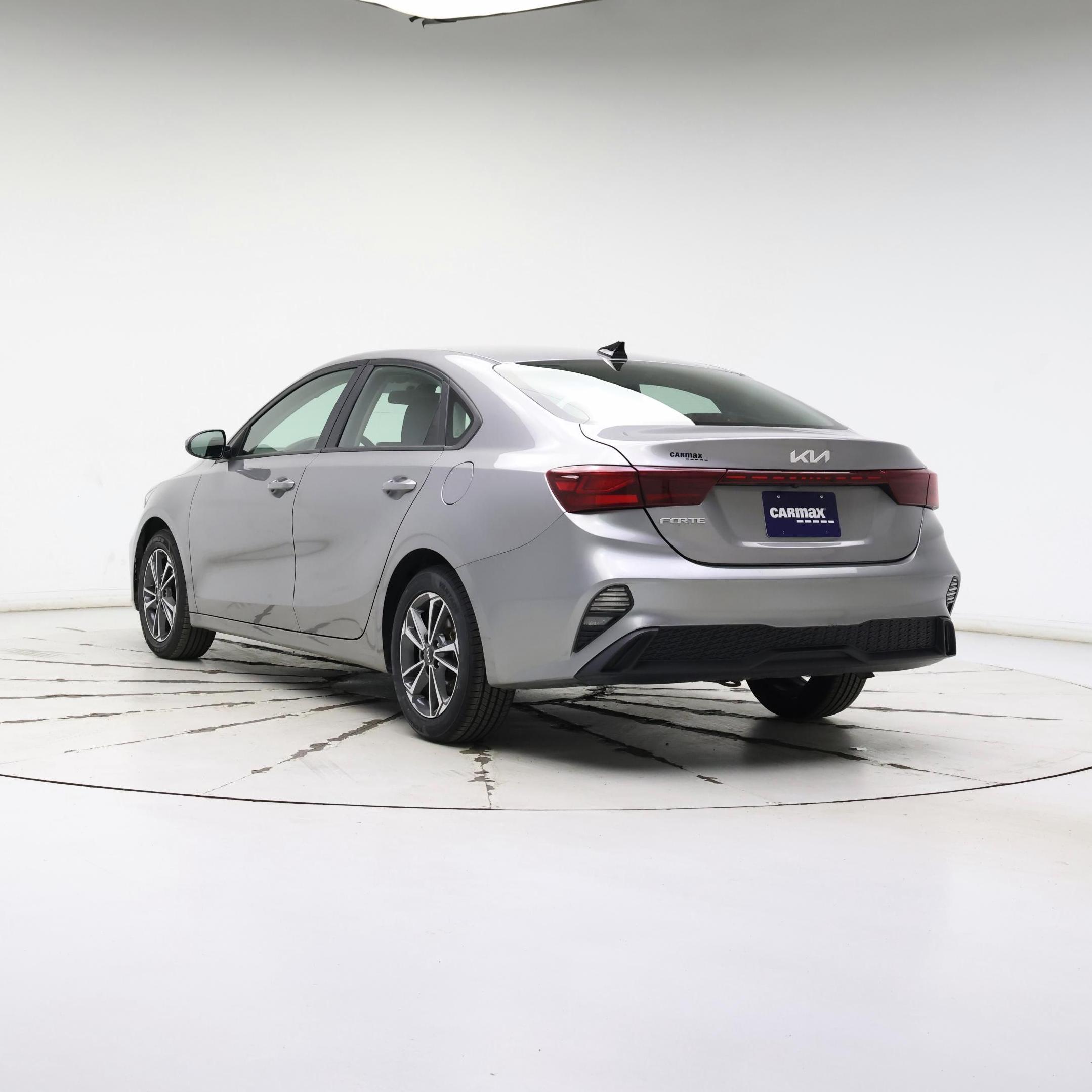 Thumbnail: 2023 Kia Forte - 2