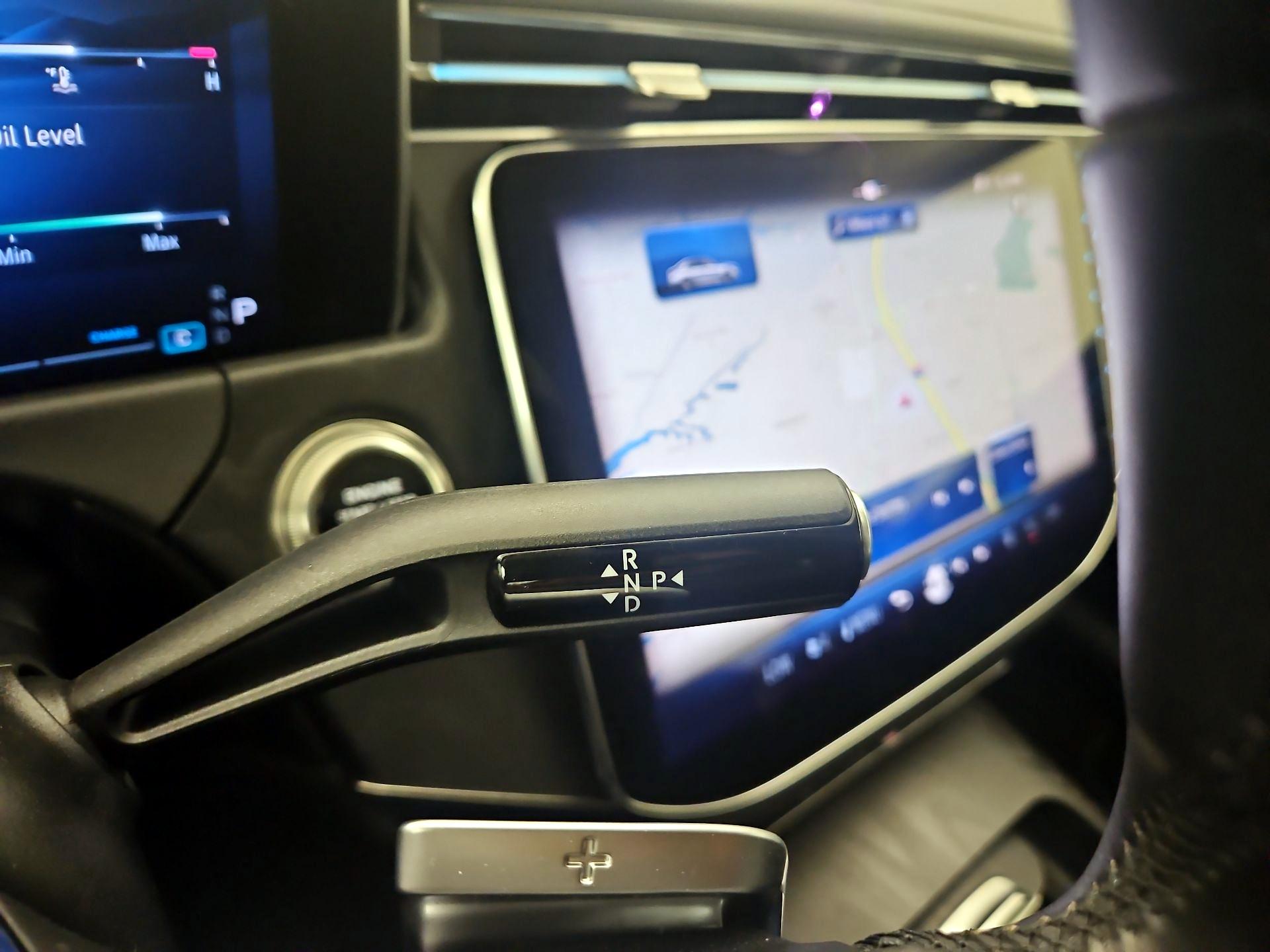 Thumbnail: 2025 Mercedes-Benz E-Class - 17