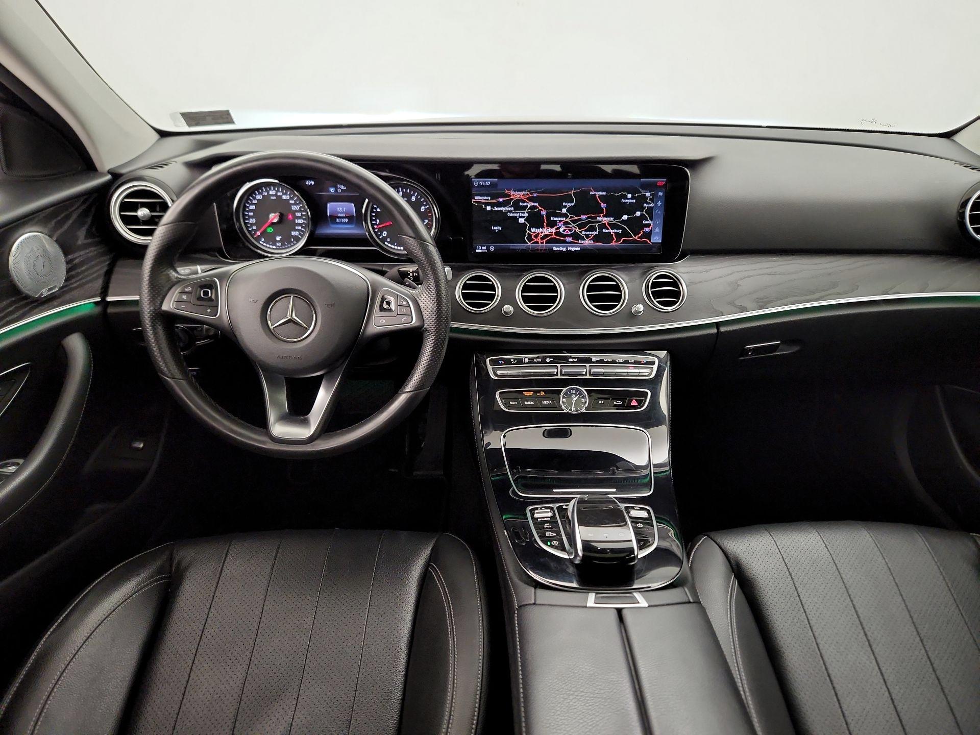 Thumbnail: 2017 Mercedes-Benz E-Class - 9