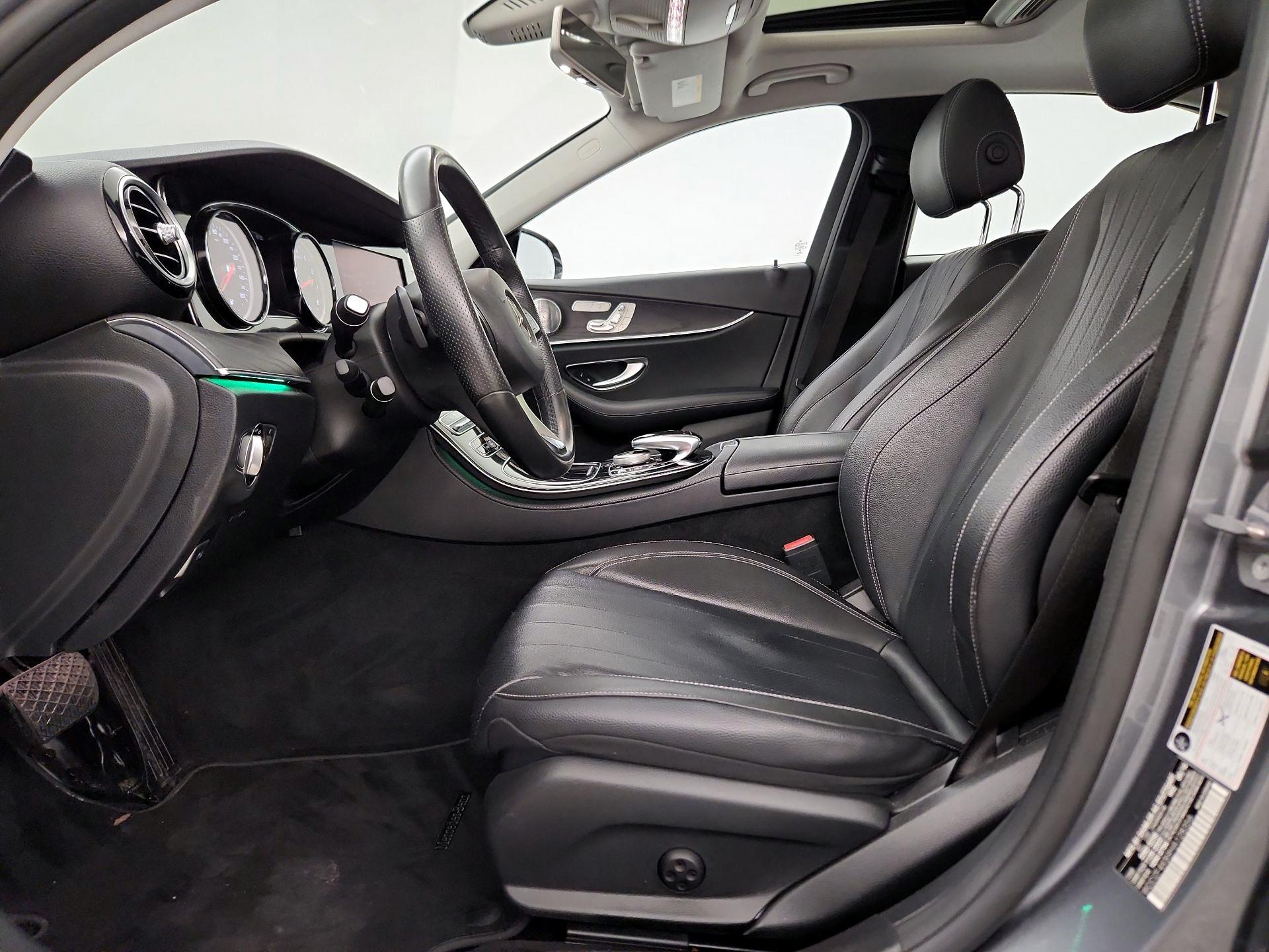 Thumbnail: 2017 Mercedes-Benz E-Class - 11