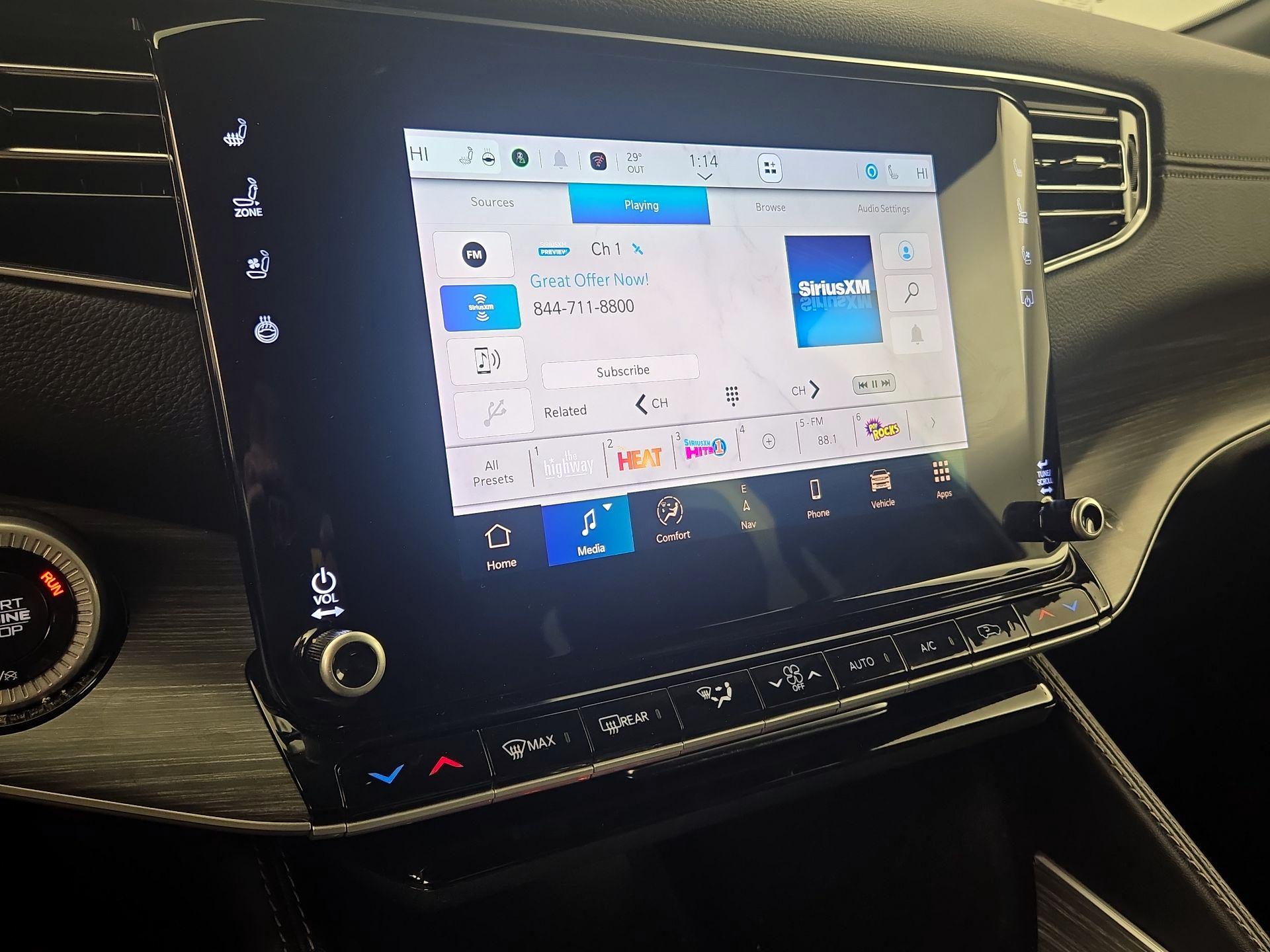 Thumbnail: 2024 Jeep Wagoneer - 16