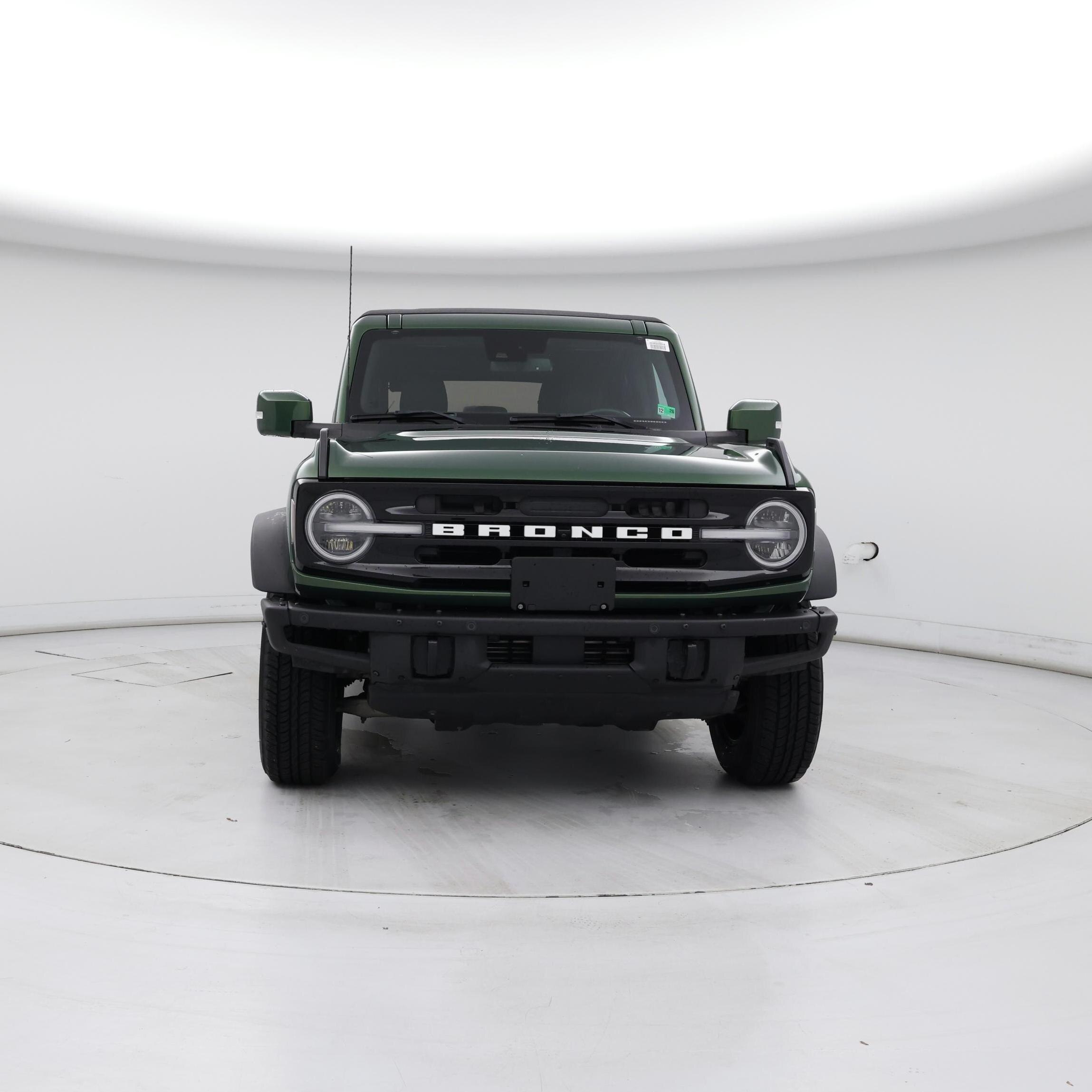 Thumbnail: 2022 Ford Bronco - 5