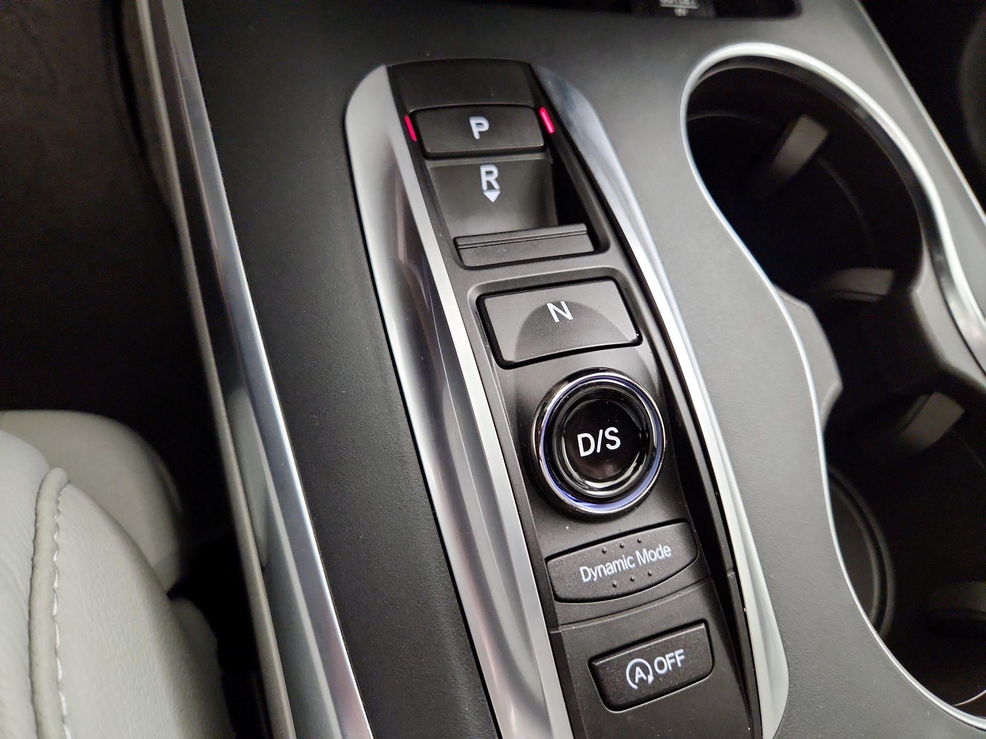 Thumbnail: 2020 Acura MDX - 17