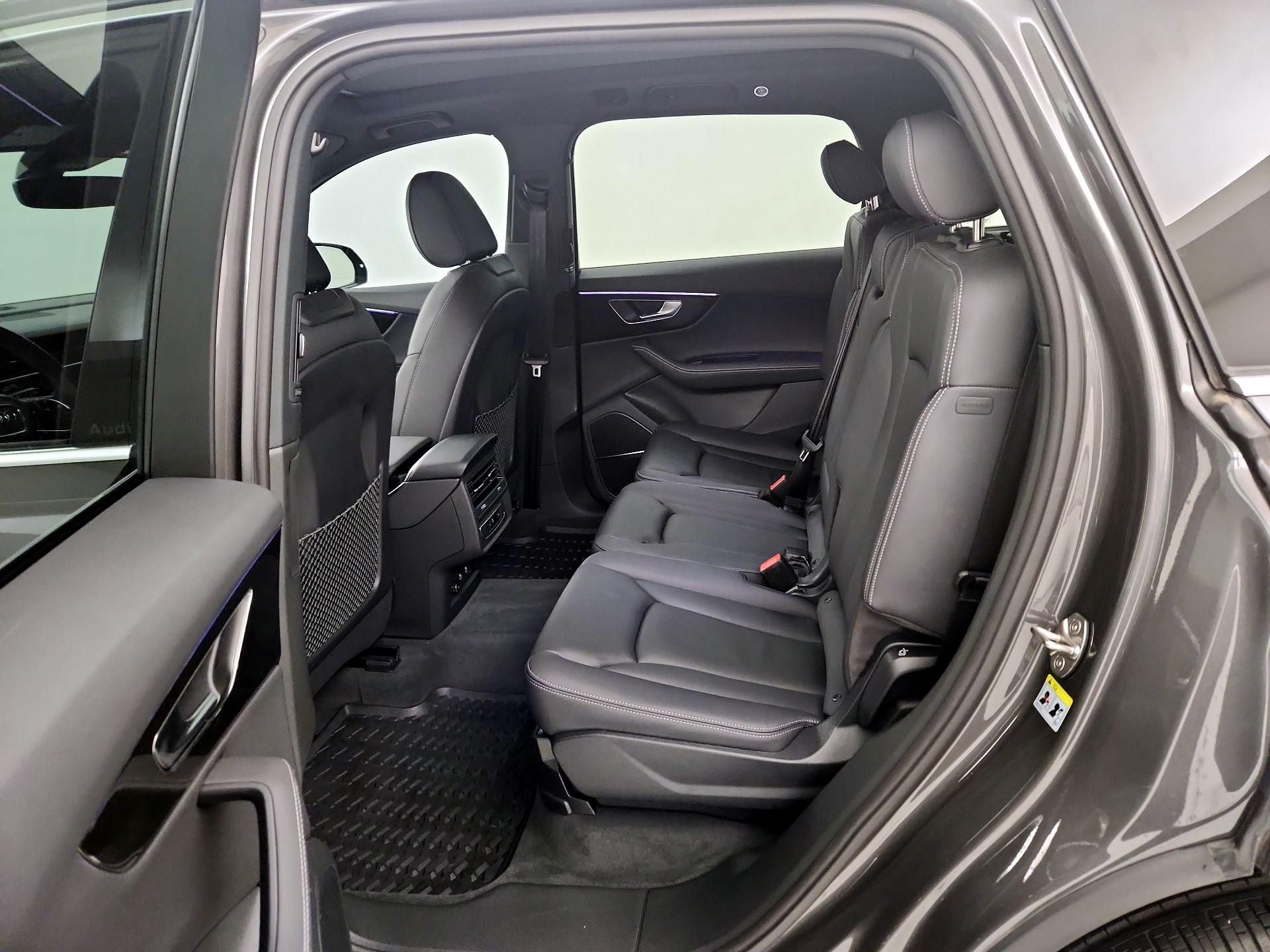 Thumbnail: 2025 Audi Q7 - 20