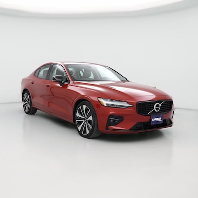 2022 Volvo S60 B5 Momentum