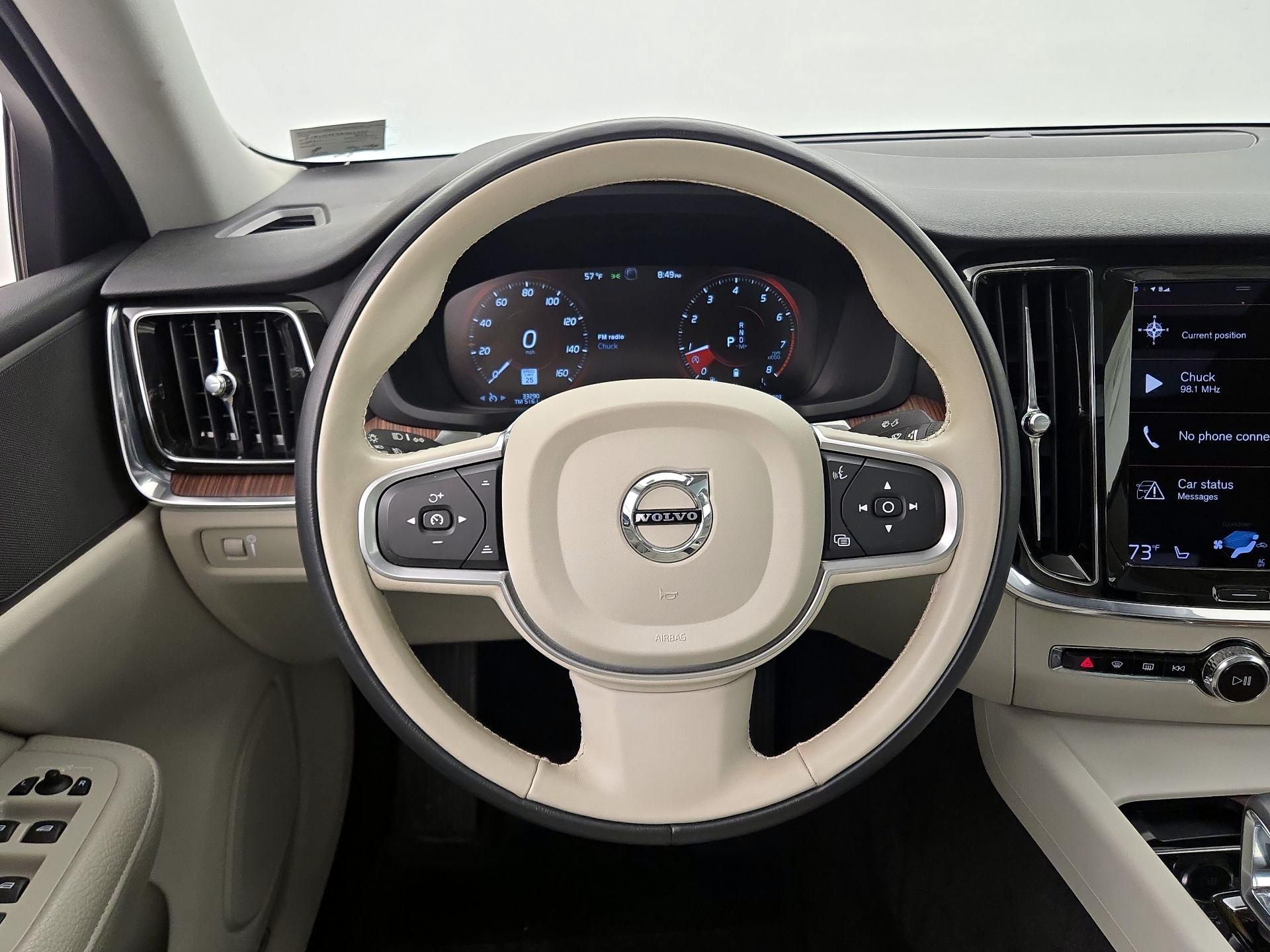 Thumbnail: 2022 Volvo S60 - 10