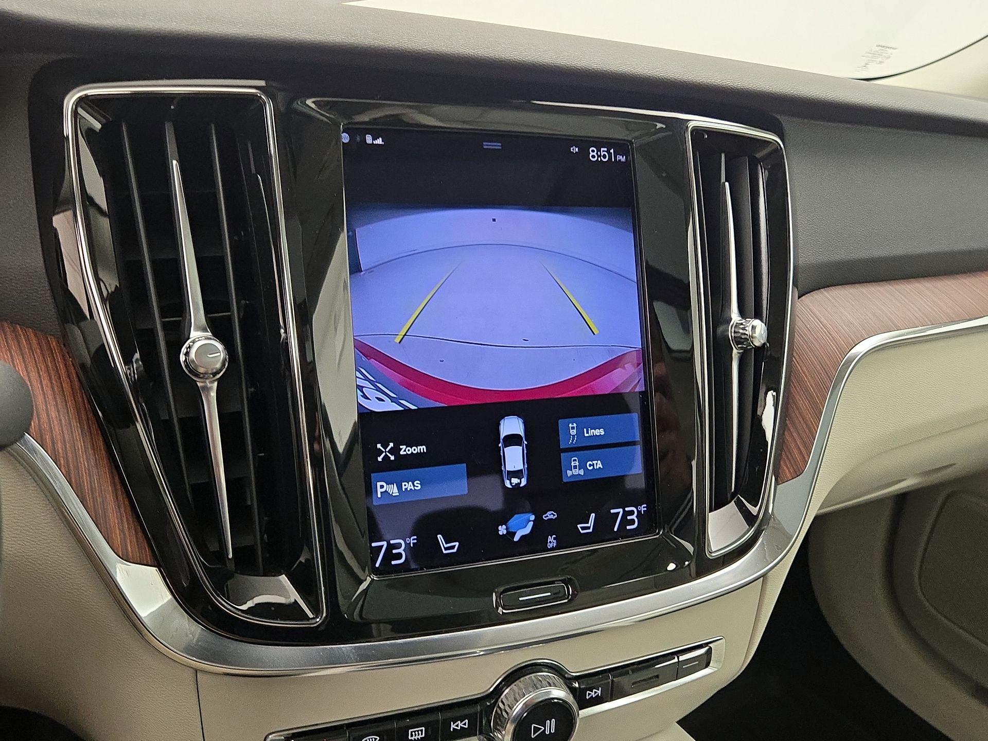 Thumbnail: 2022 Volvo S60 - 15