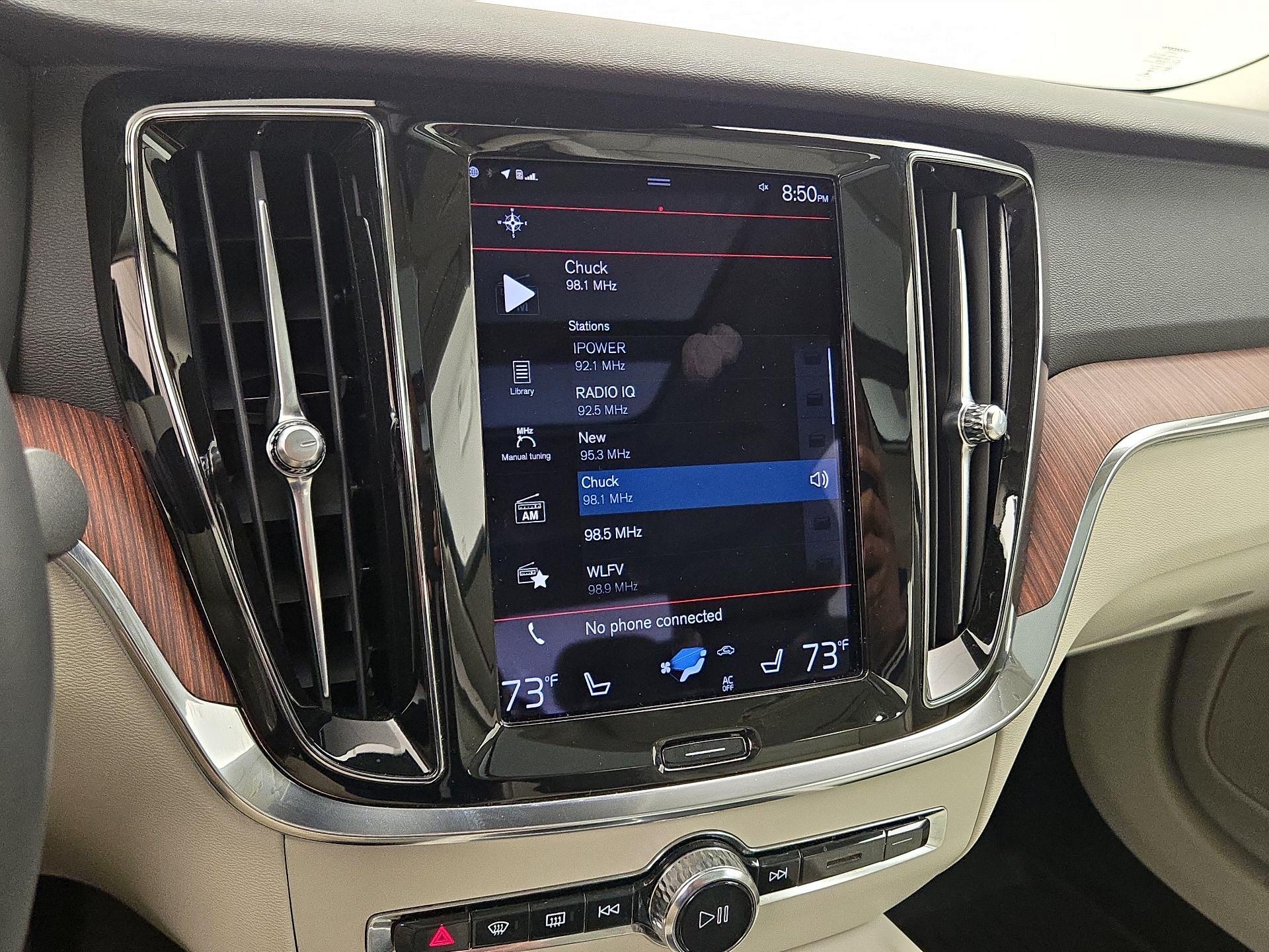 Thumbnail: 2022 Volvo S60 - 16