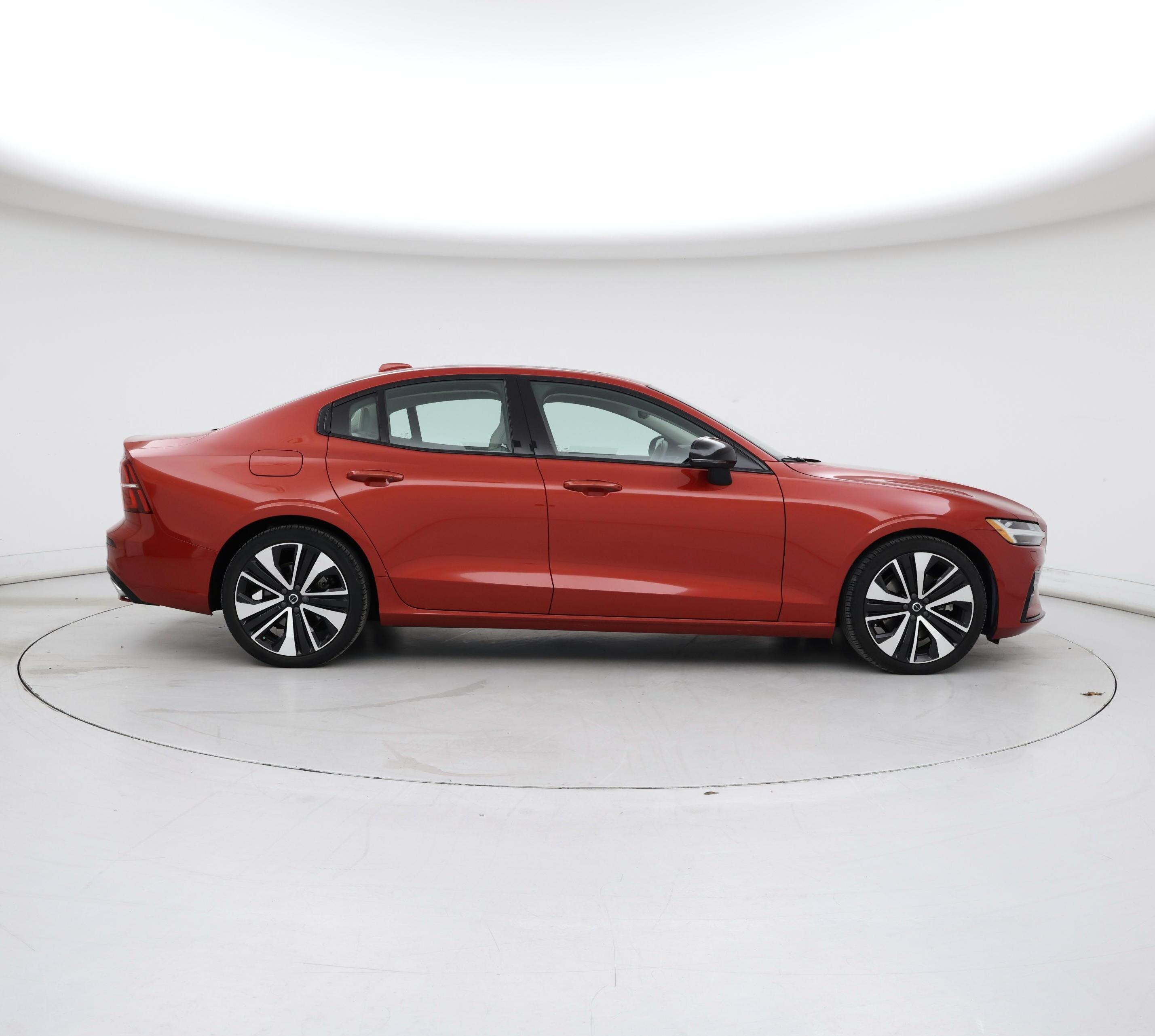 Thumbnail: 2022 Volvo S60 - 7