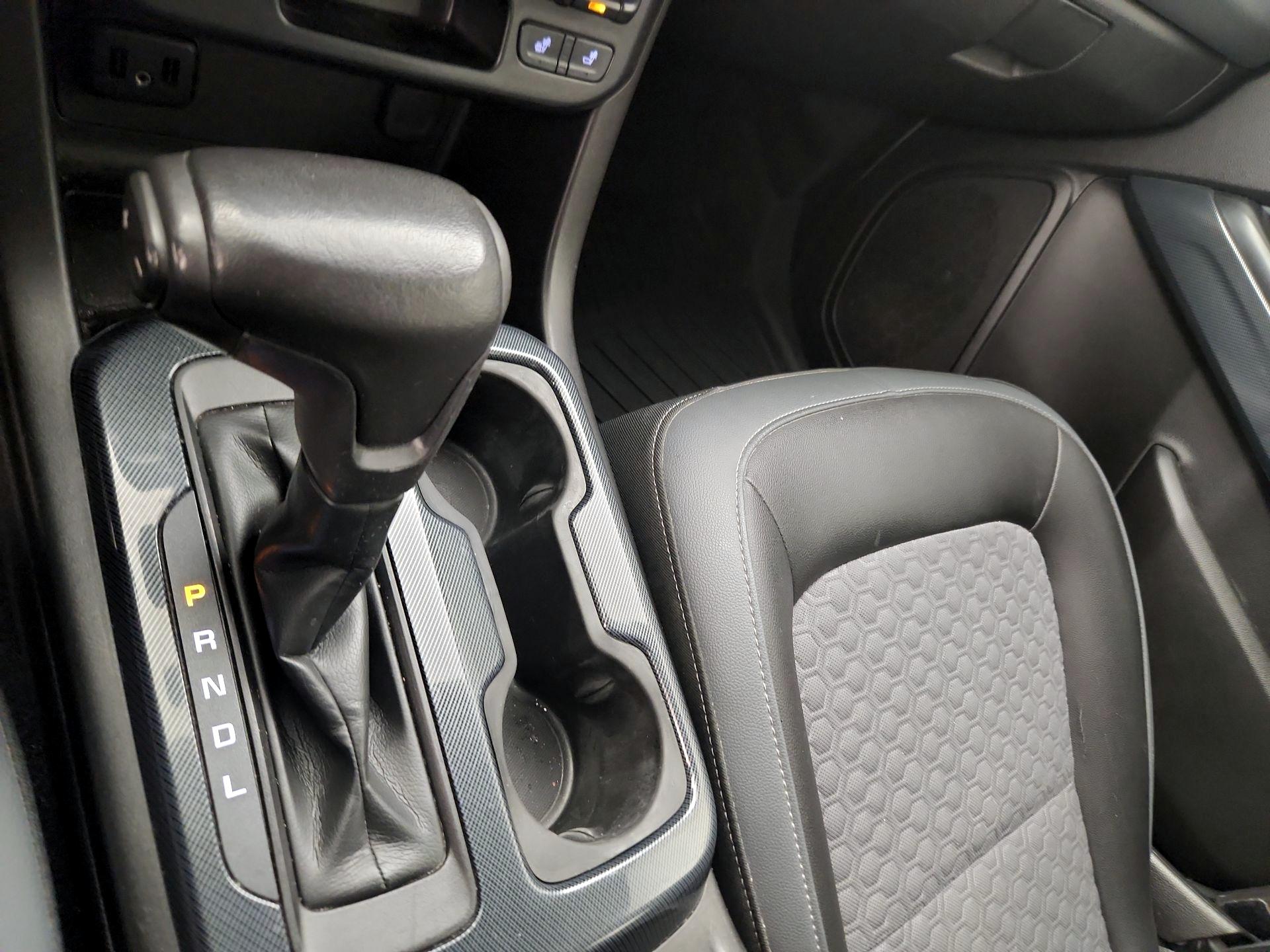 Thumbnail: 2019 Chevrolet Colorado - 17