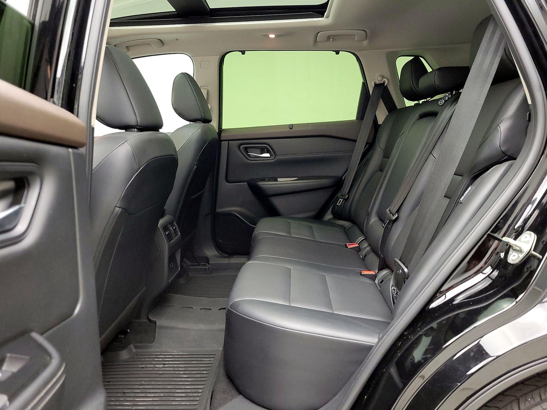 Thumbnail: 2023 Nissan Rogue - 20