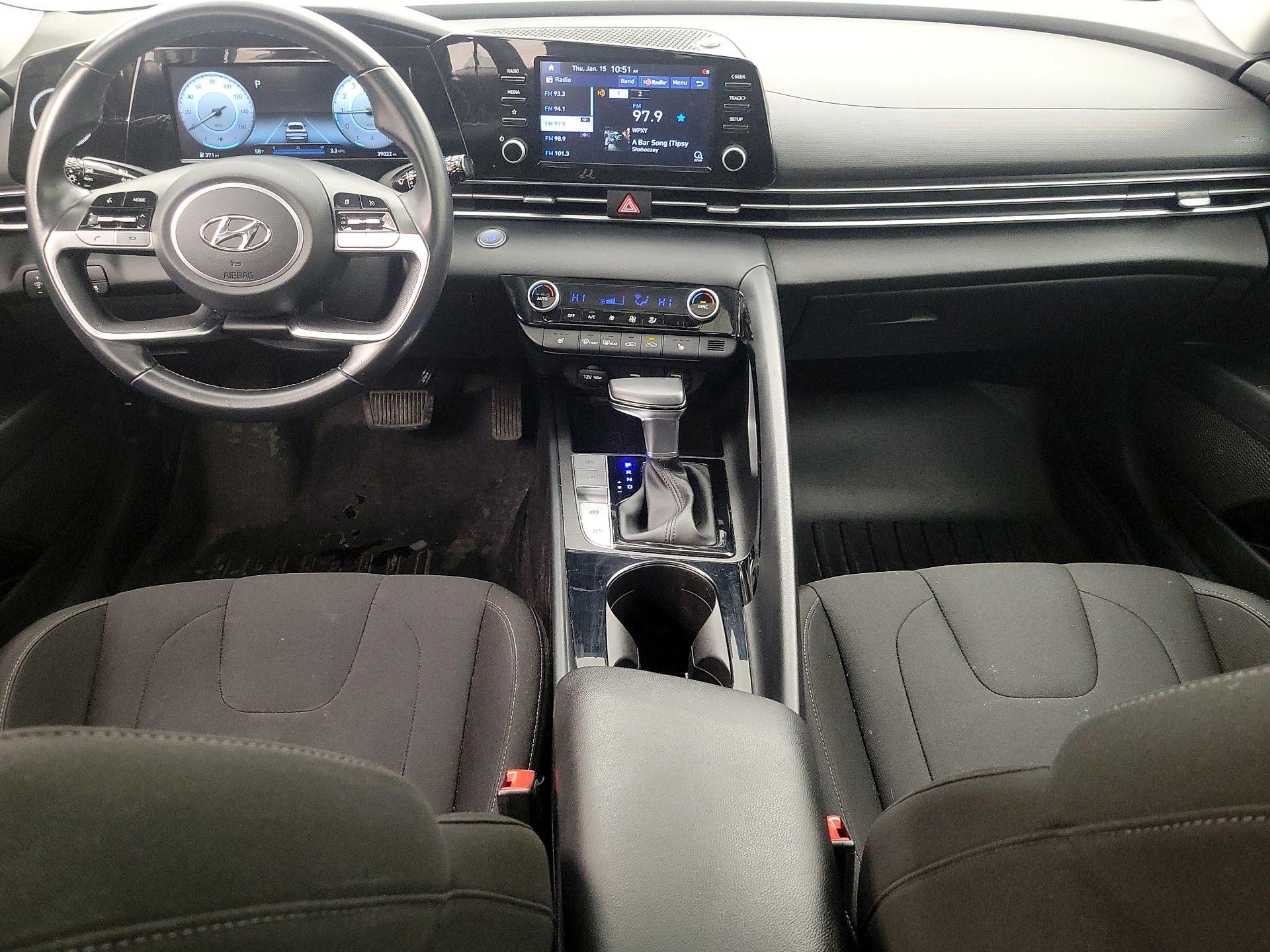 Thumbnail: 2021 Hyundai Elantra - 9