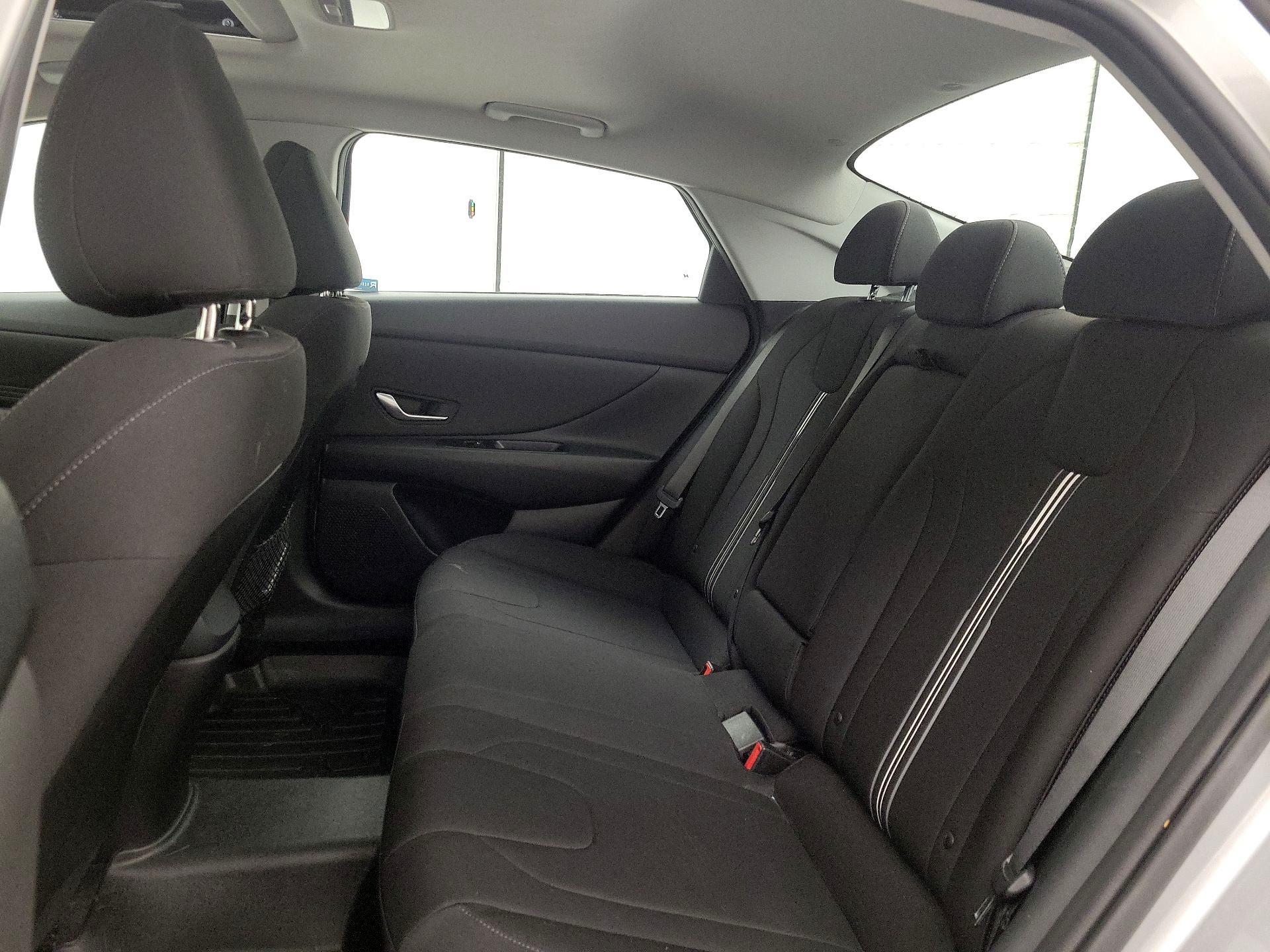 Thumbnail: 2021 Hyundai Elantra - 20